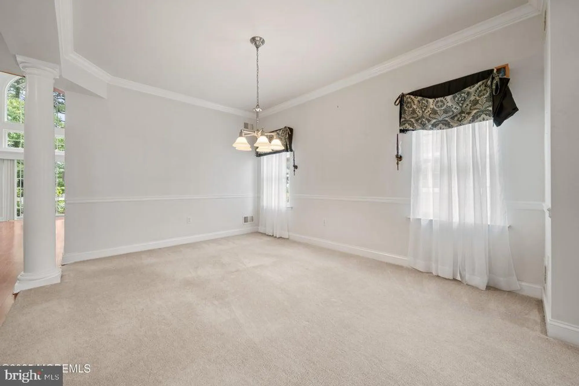 Property Slideshow image 8 of 38 | 38 point pleasant ln, Waretown, NJ, 08758