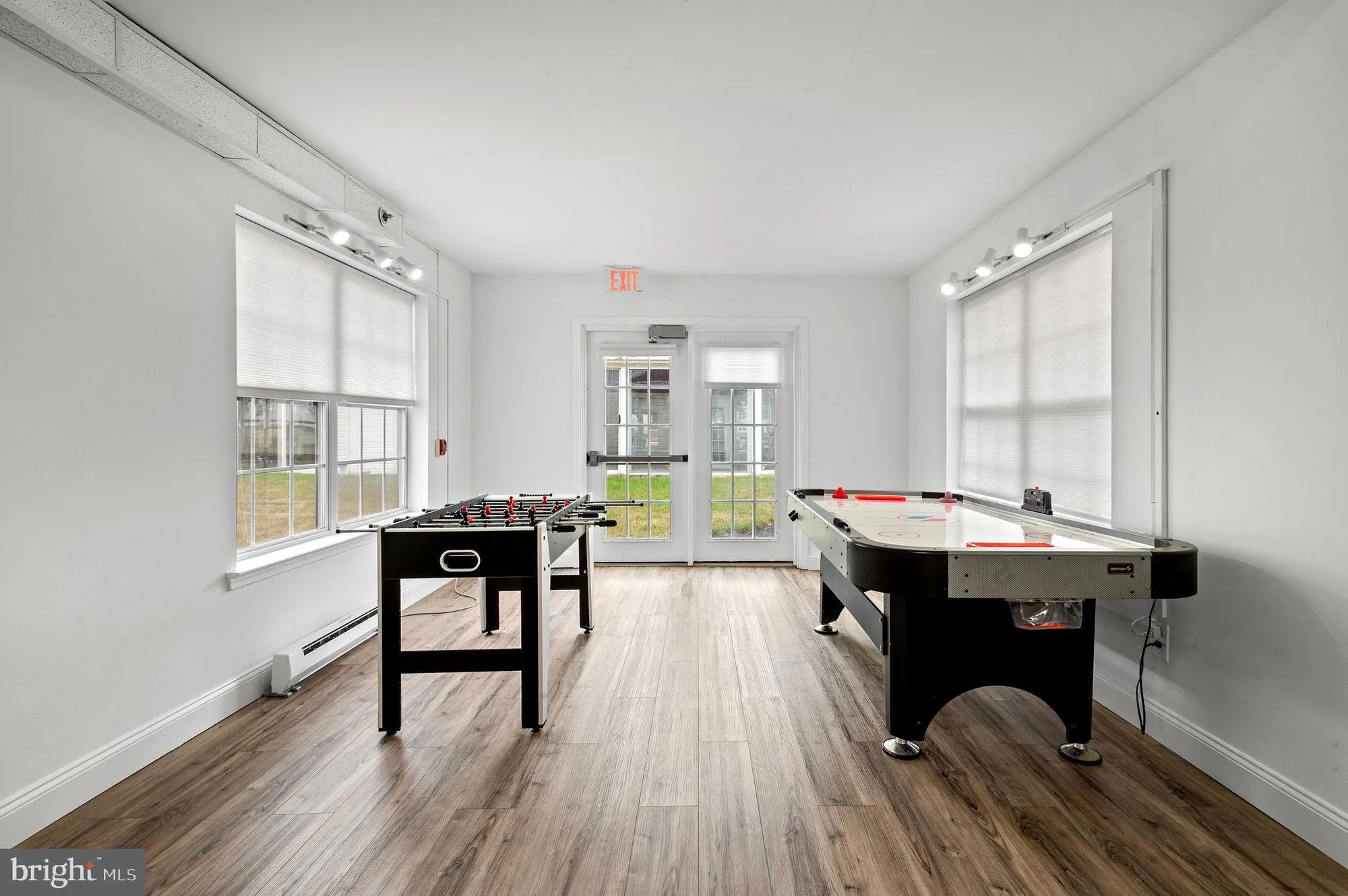 Property Slideshow image 48 of 50 | 1000 centennial sta 100, Warminster, PA, 18974