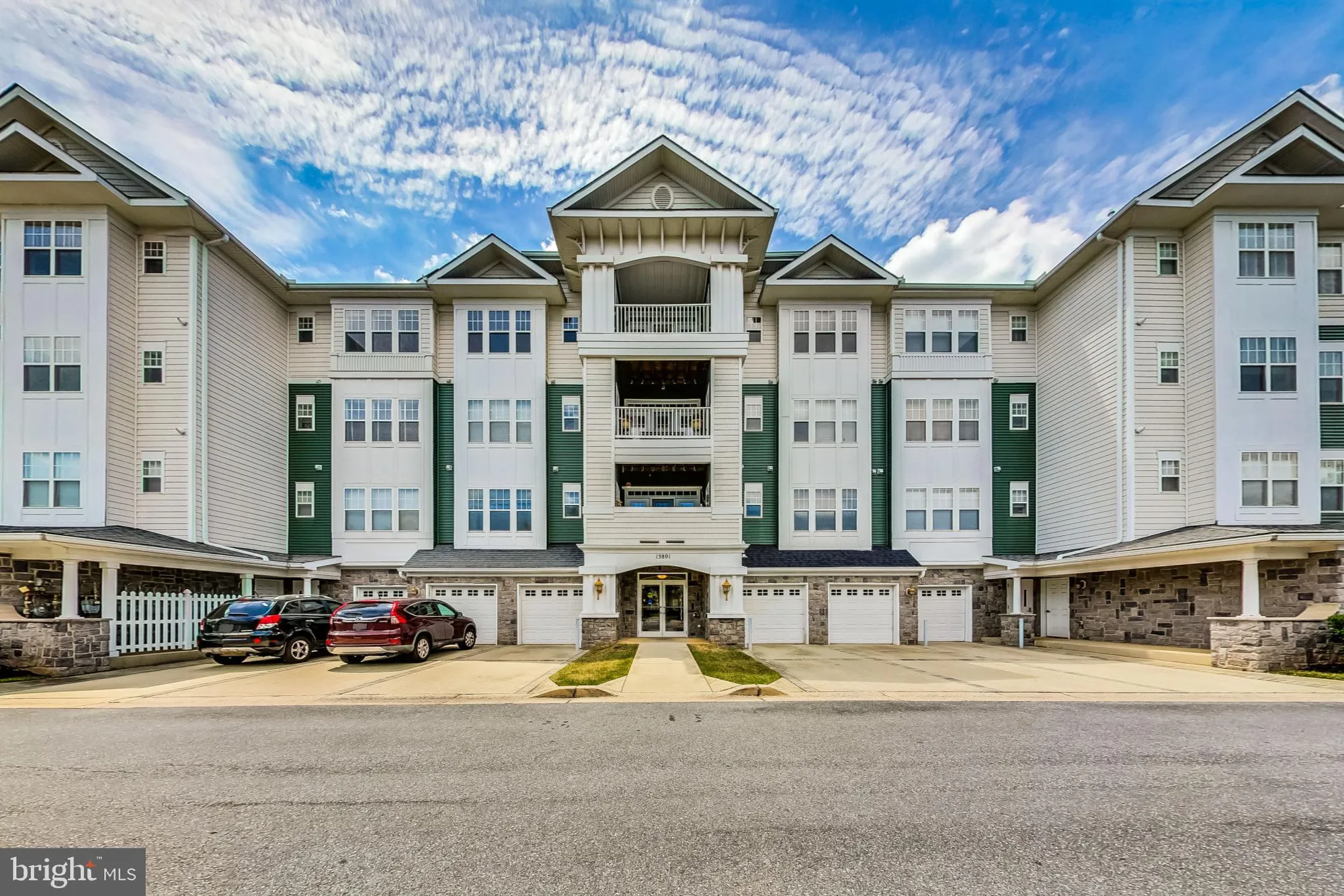 Property Slideshow image 1 of 41 | 13801 belle chasse blvd 212, Laurel, MD, 20707
