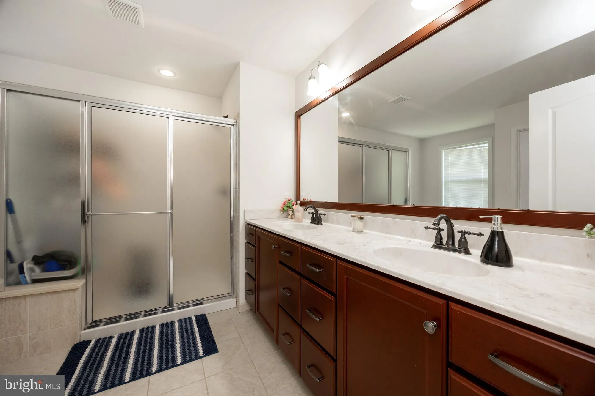 Property Slideshow image 20 of 42 | 71 iron hill way, Collegeville, PA, 19426