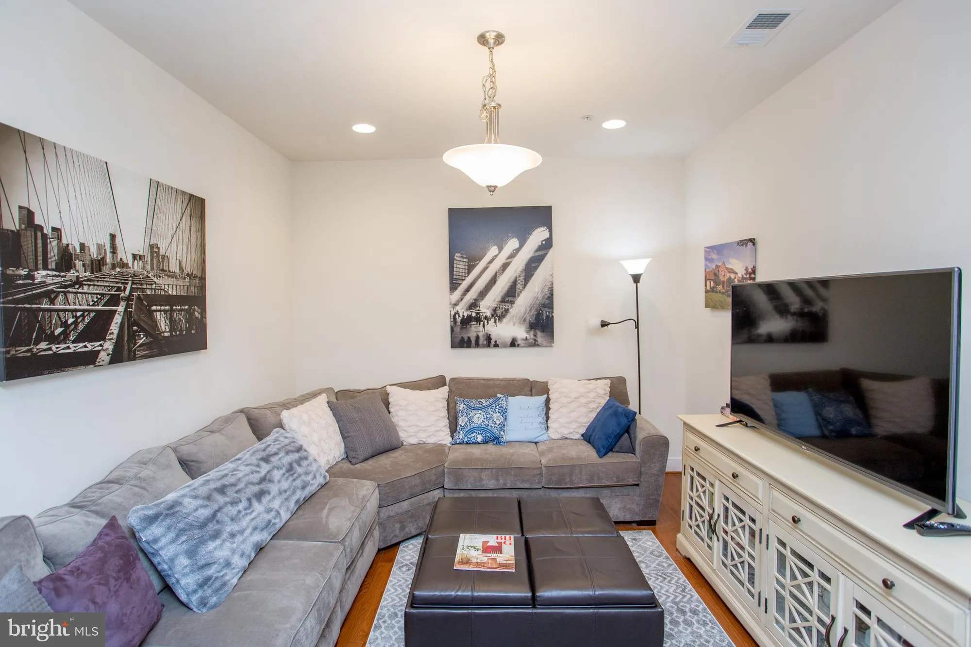 Property Slideshow image 4 of 41 | 4219 meridian blvd, Warrington, PA, 18976