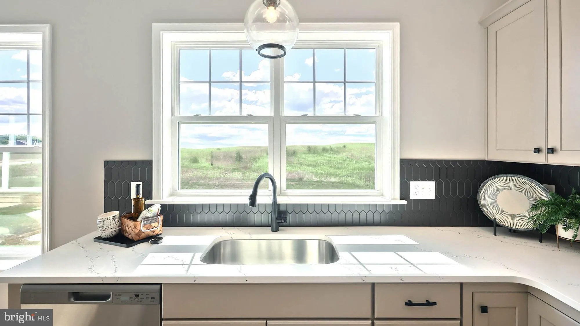 Property Slideshow image 6 of 26 | 214 grand summit dr, Annville, PA, 17003