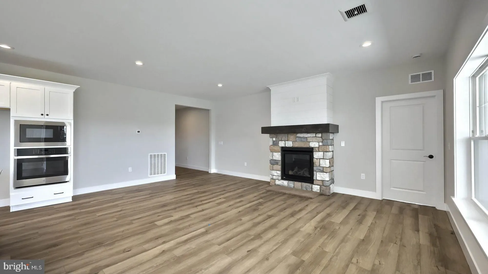 Property Slideshow image 17 of 31 | 416 pinnacle ridge dr, Annville, PA, 17003