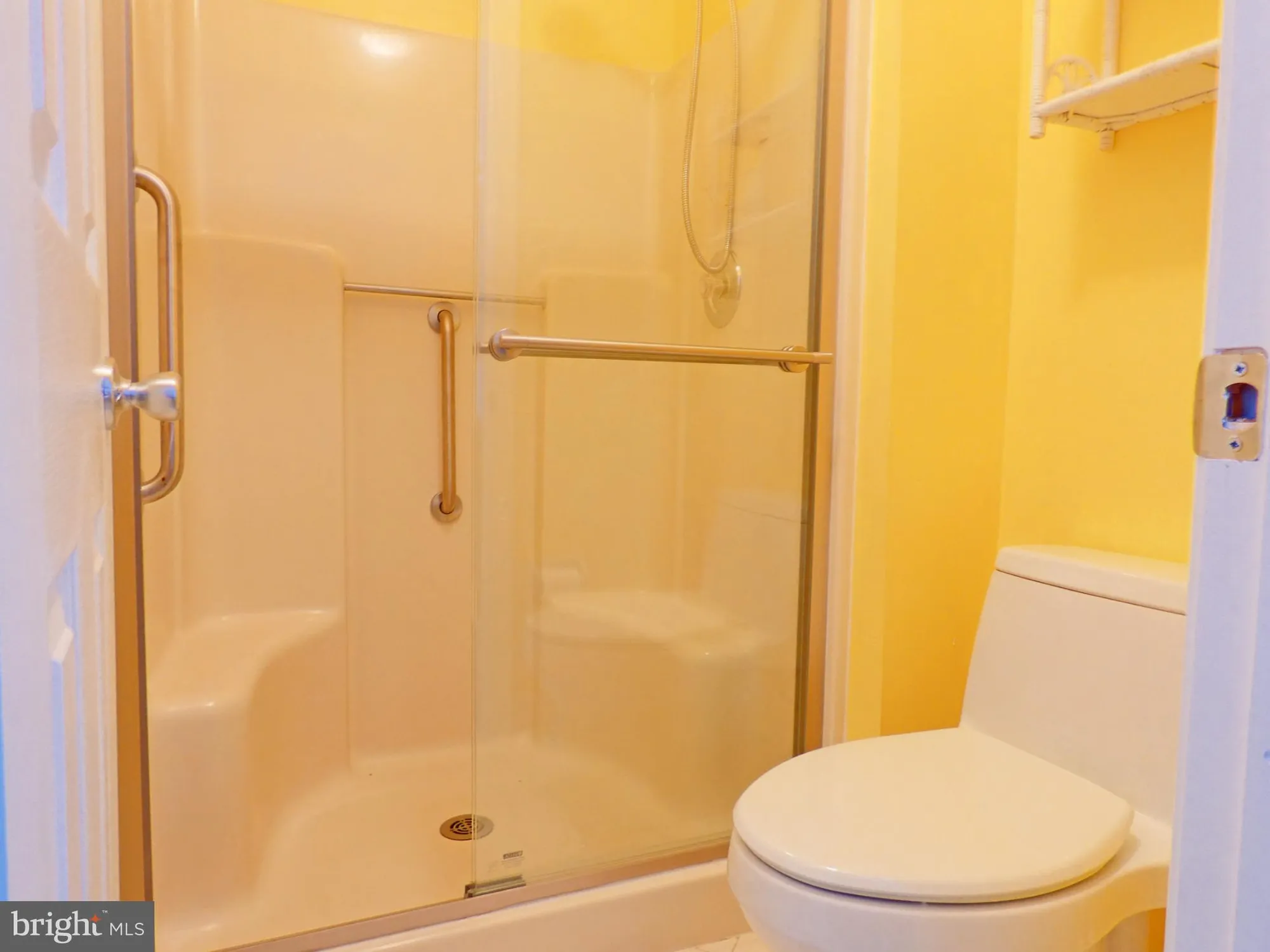 Property Slideshow image 23 of 31 | 407 lexington dr, Little Egg Harbor Twp, NJ, 08087