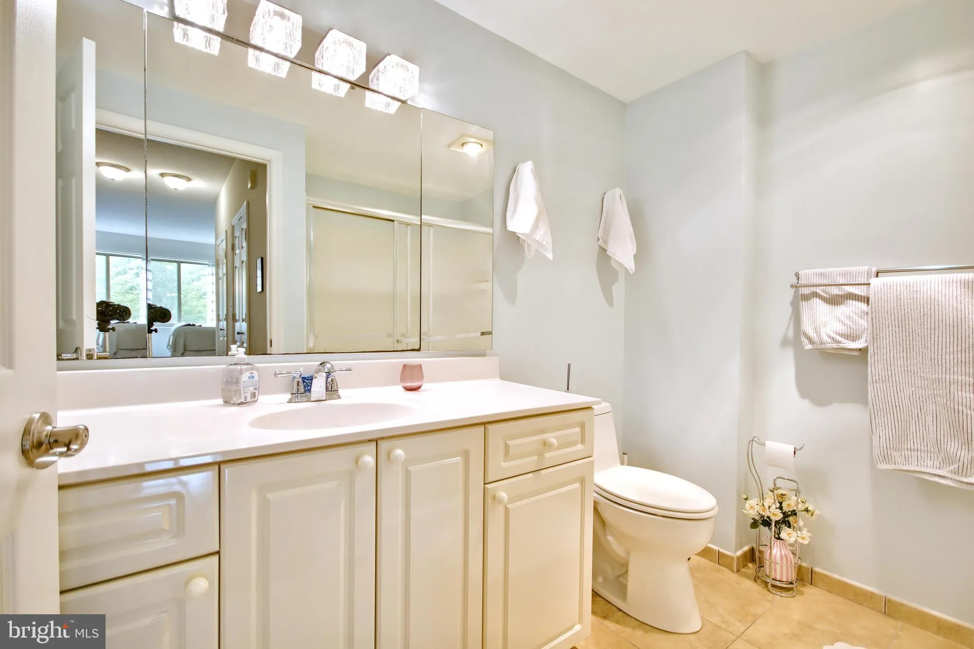Property Slideshow image 25 of 52 | 940 astern way 309, Annapolis, MD, 21401