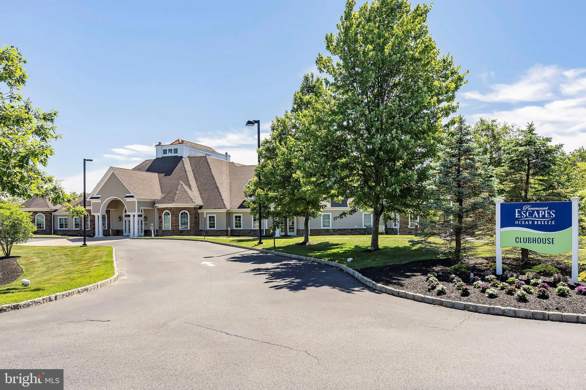 Property Slideshow image 32 of 52 | 56 mulberry dr, Manahawkin, NJ, 08050