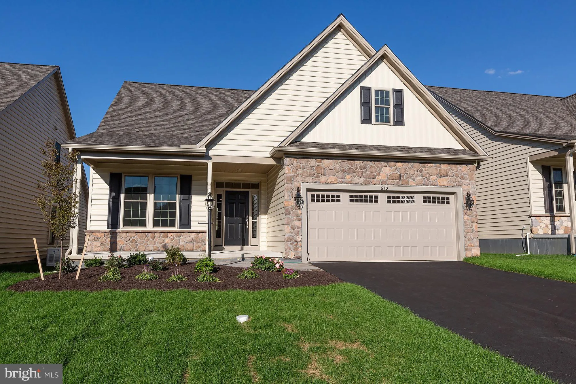 Property Slideshow image 1 of 46 | 610 greenbriar path, Cochranville, PA, 19330