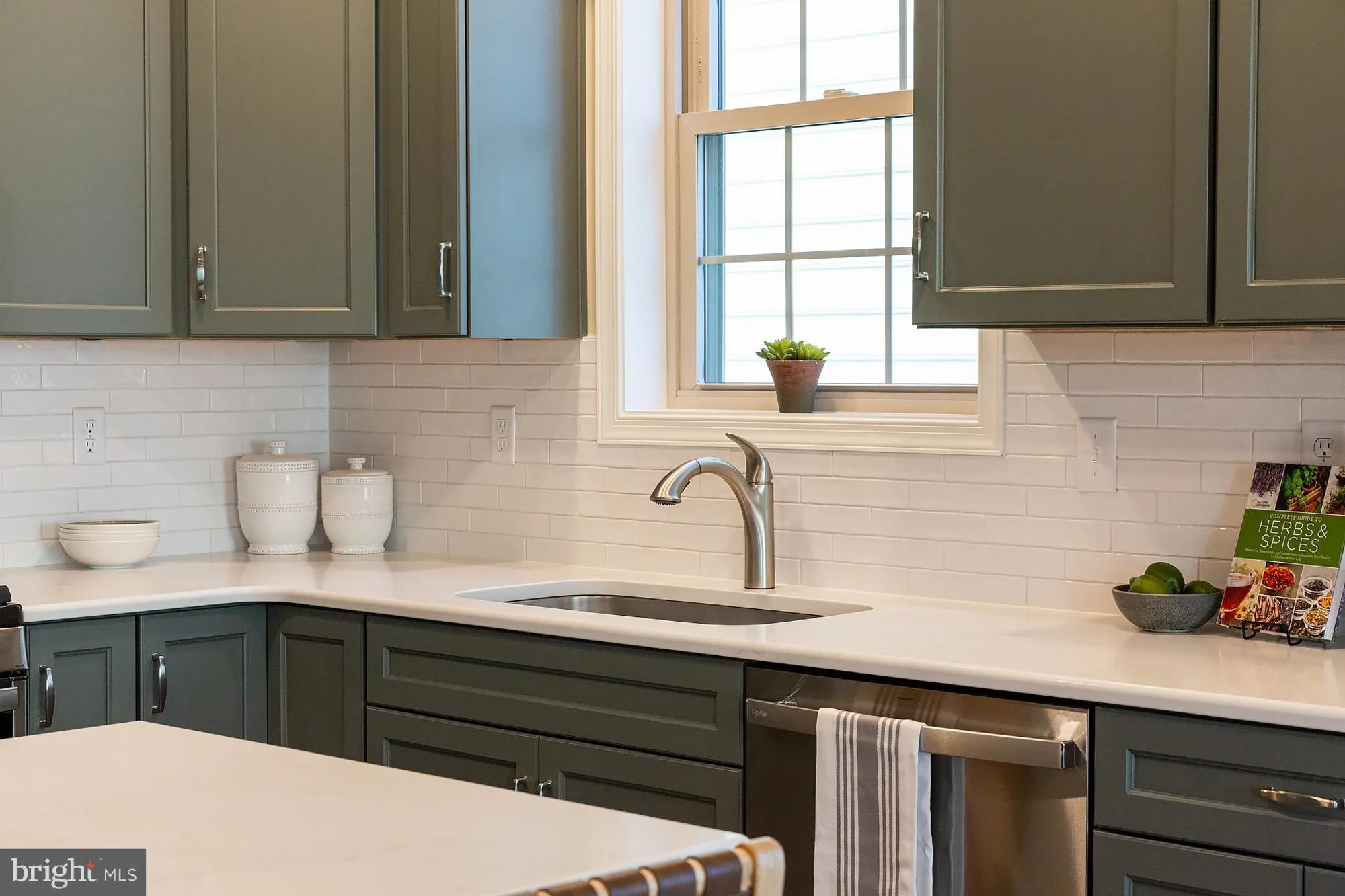 Property Slideshow image 41 of 46 | 610 greenbriar path, Cochranville, PA, 19330