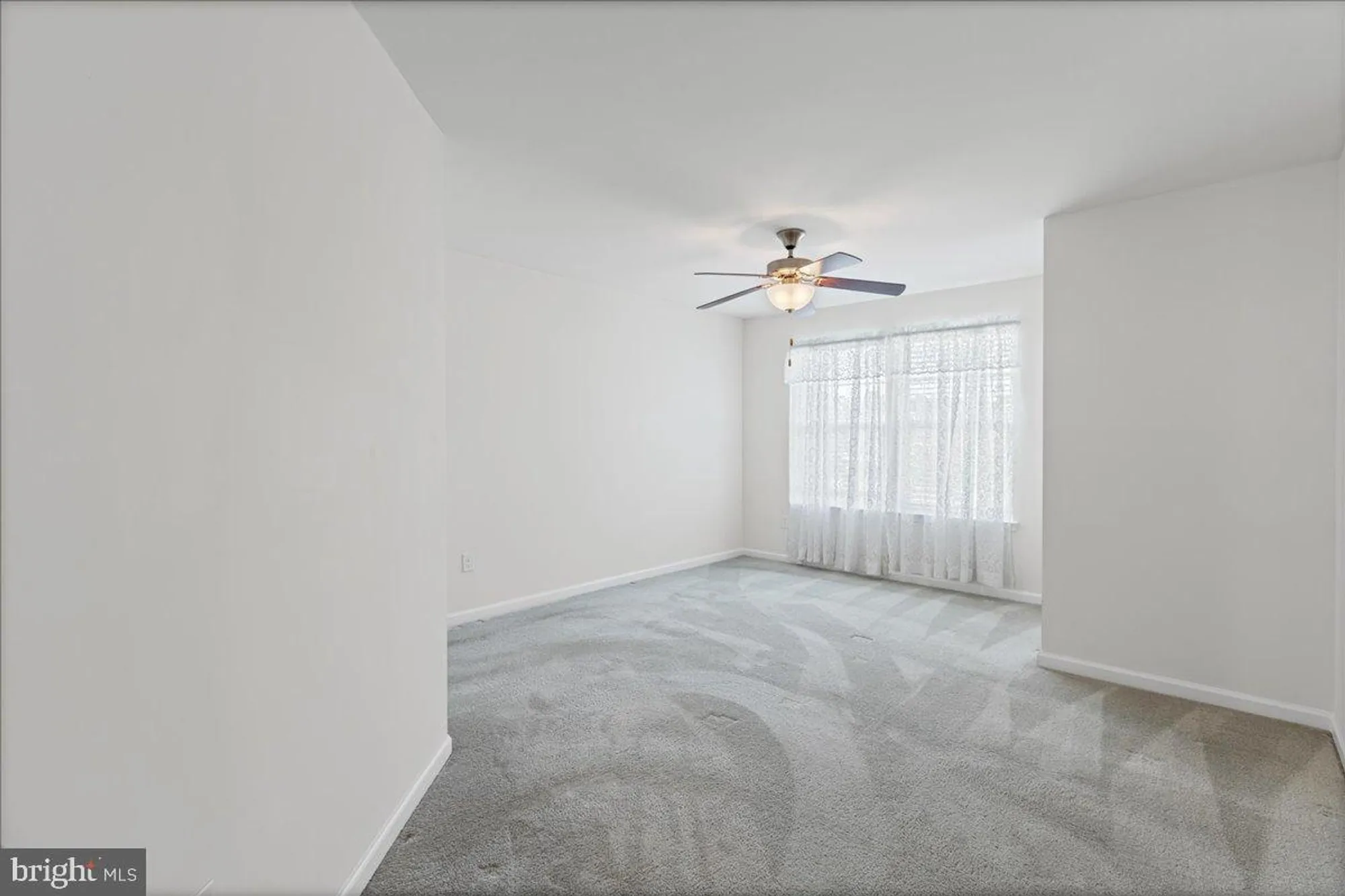 Property Slideshow image 22 of 26 | 54 heals farm rd, Burlington, NJ, 08016