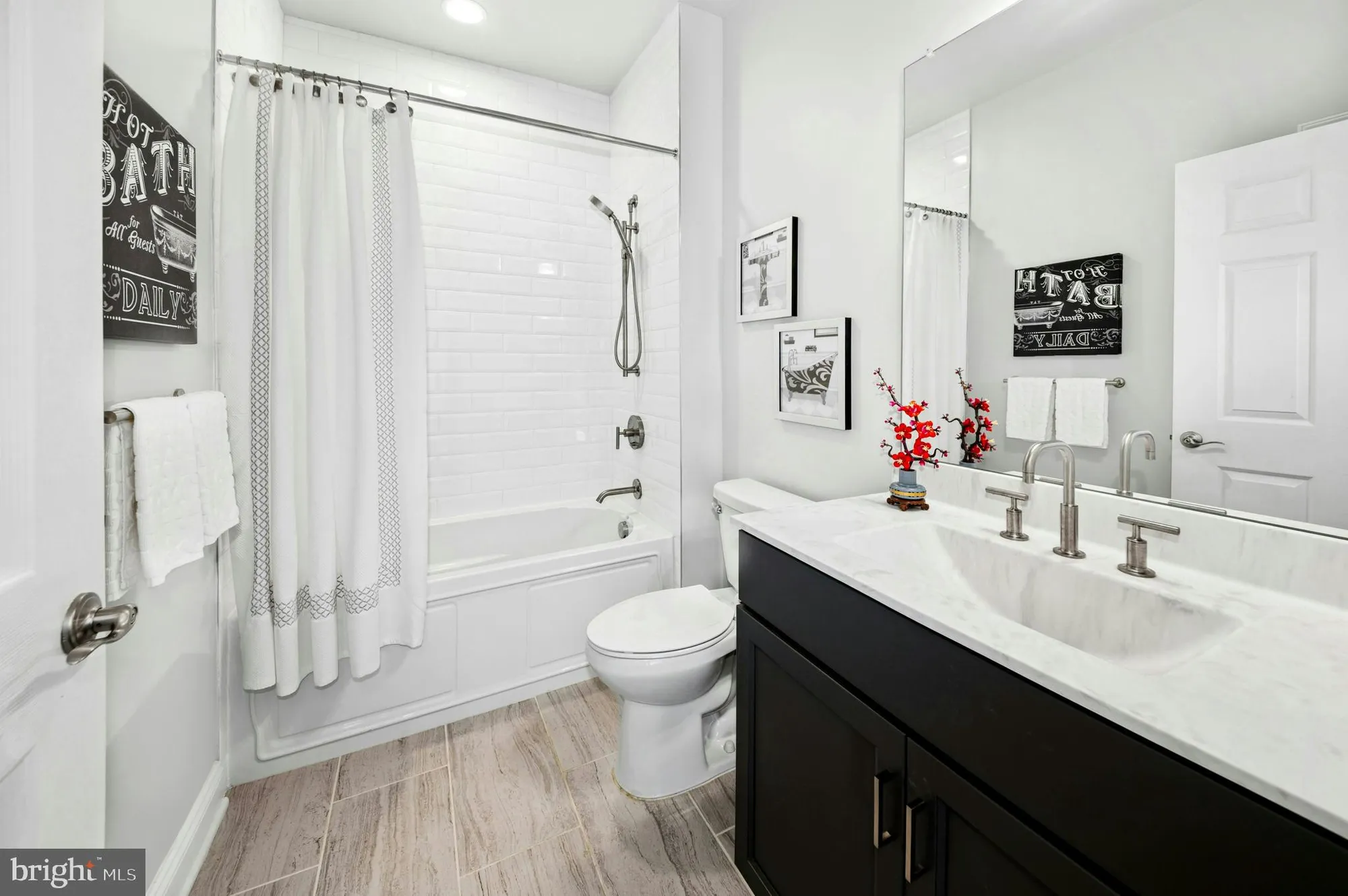 Property Slideshow image 23 of 45 | 3732 loyal ln, Easton, PA, 18045