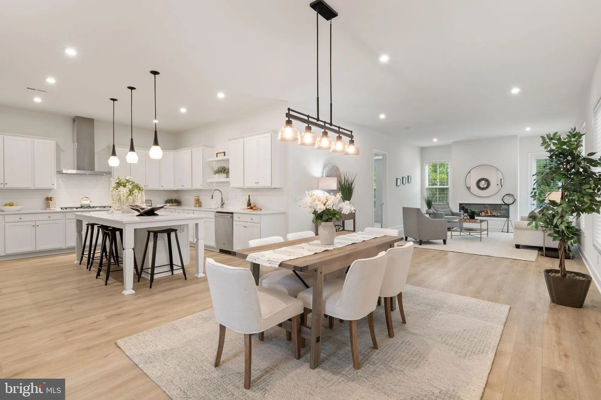 Property Slideshow image 12 of 73 | 43257 greeley sq, Ashburn, VA, 20148