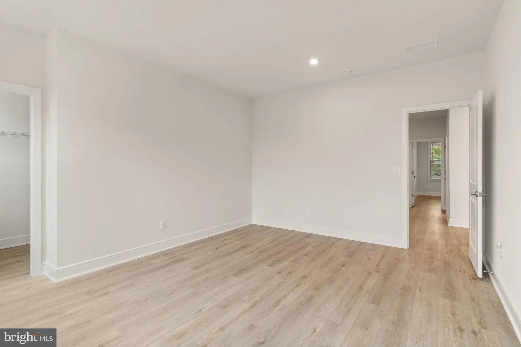 Property Slideshow image 29 of 73 | 43257 greeley sq, Ashburn, VA, 20148