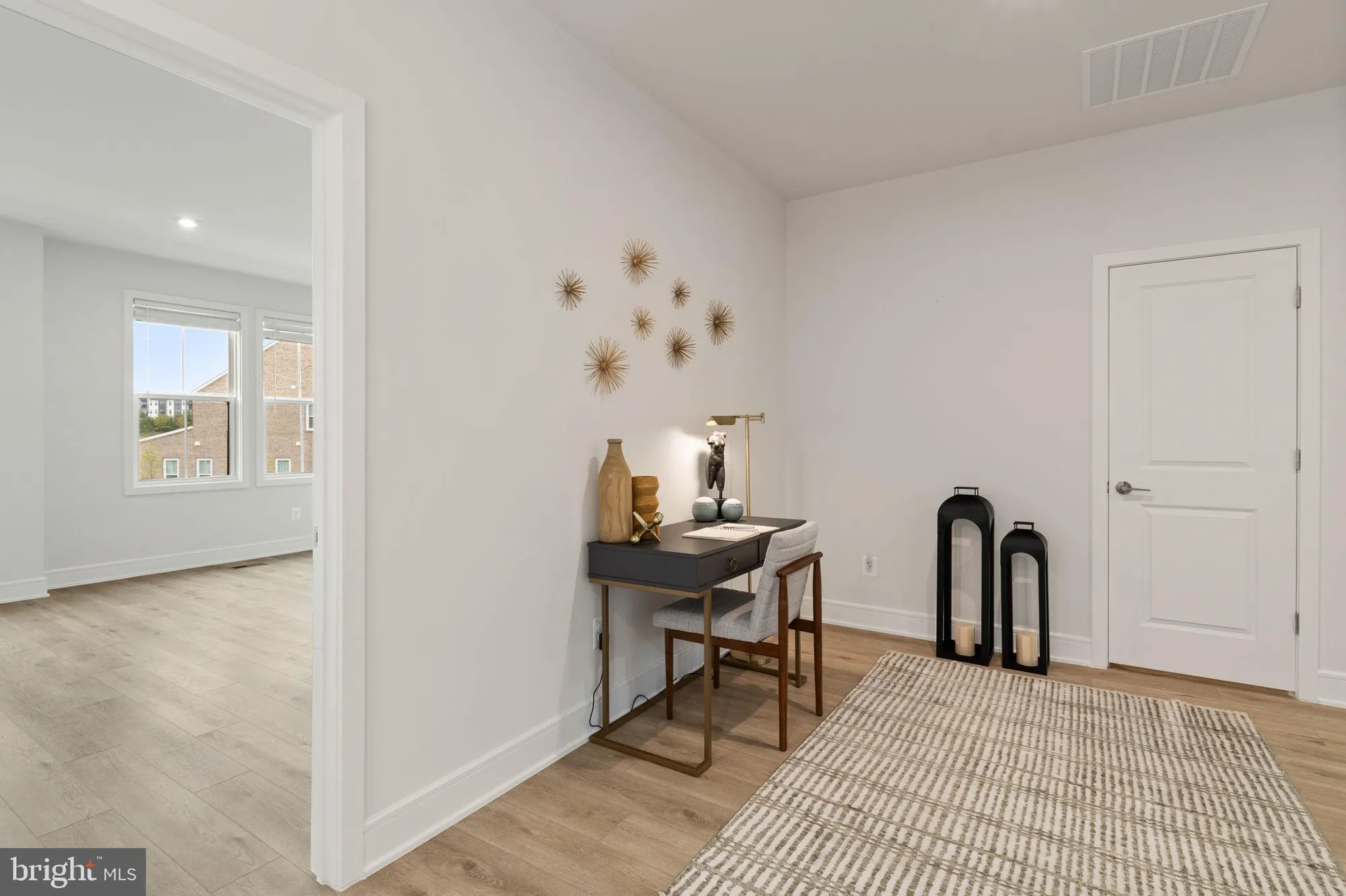Property Slideshow image 30 of 73 | 43257 greeley sq, Ashburn, VA, 20148