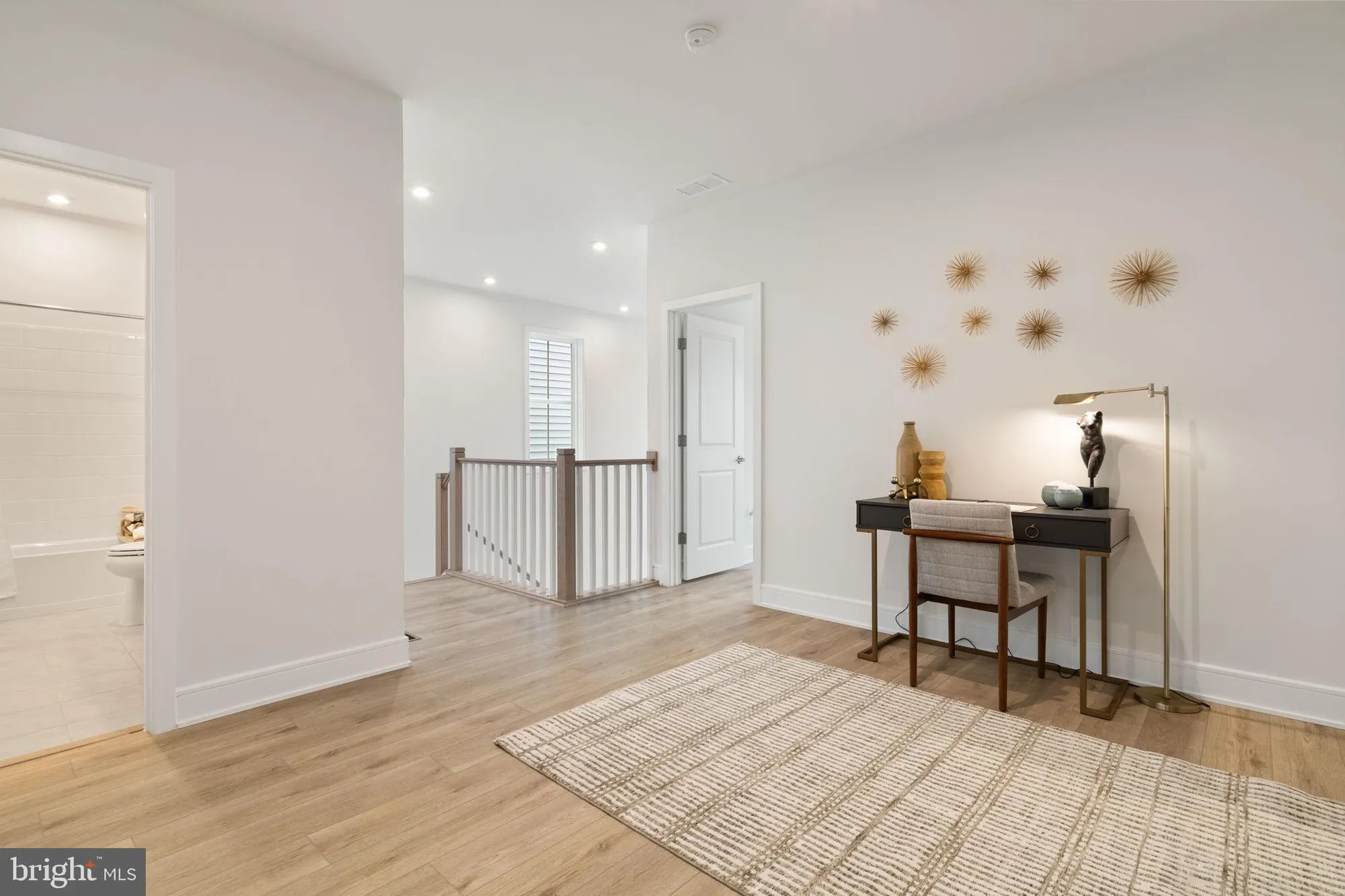 Property Slideshow image 31 of 73 | 43257 greeley sq, Ashburn, VA, 20148