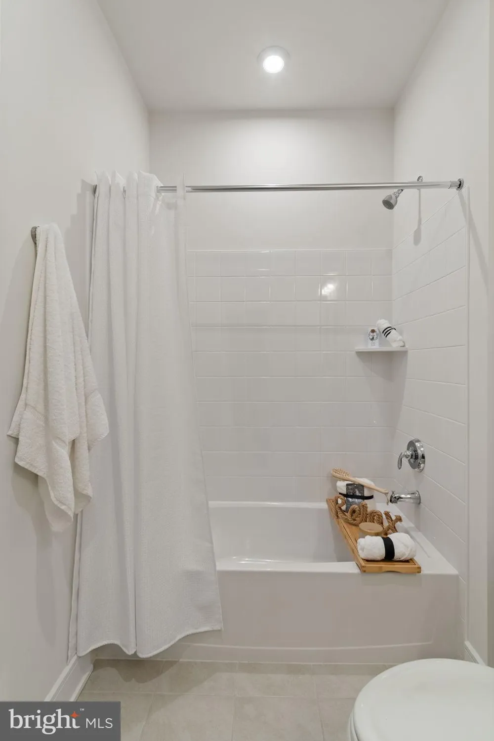 Property Slideshow image 33 of 73 | 43257 greeley sq, Ashburn, VA, 20148