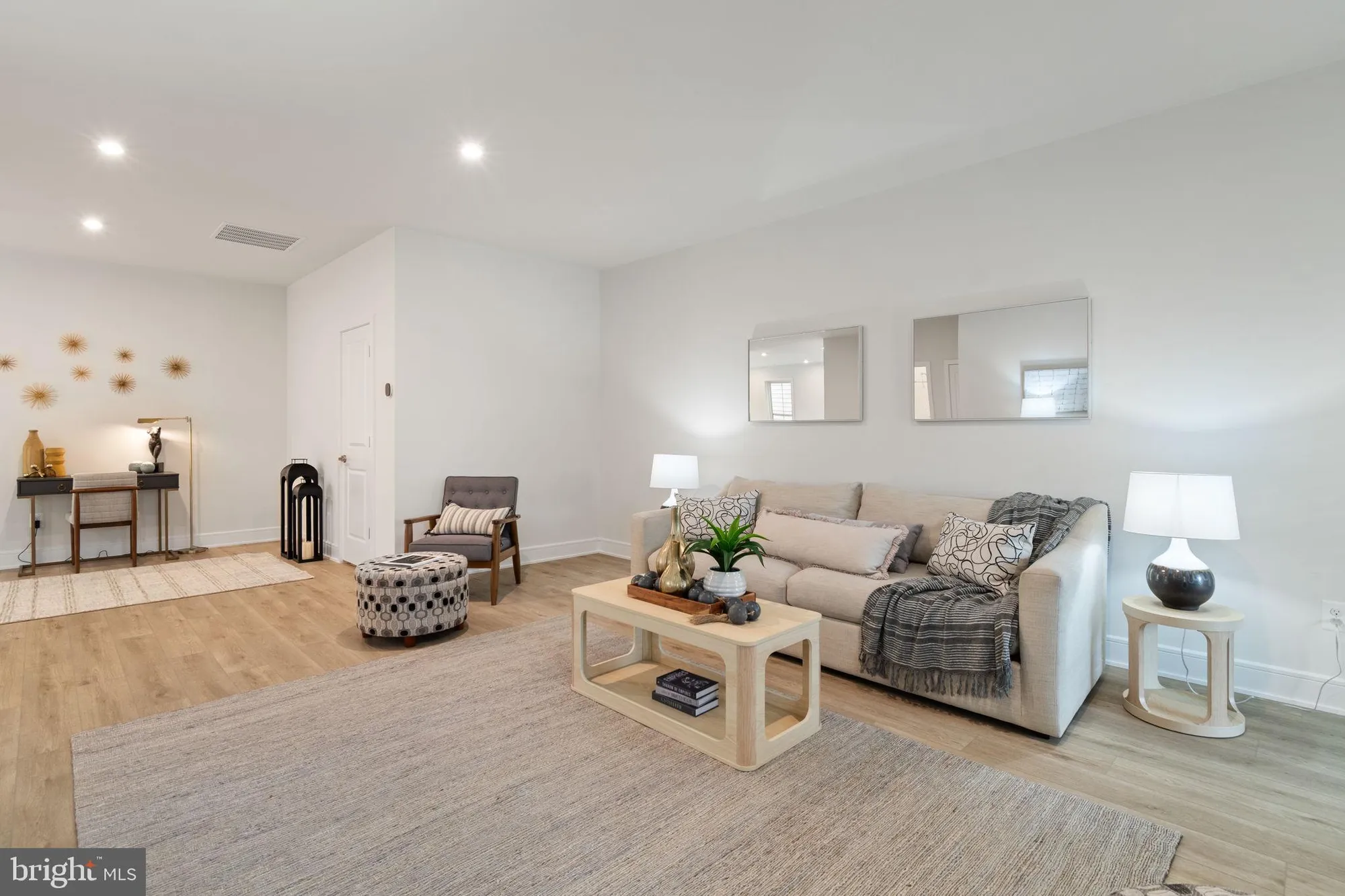 Property Slideshow image 38 of 73 | 43257 greeley sq, Ashburn, VA, 20148