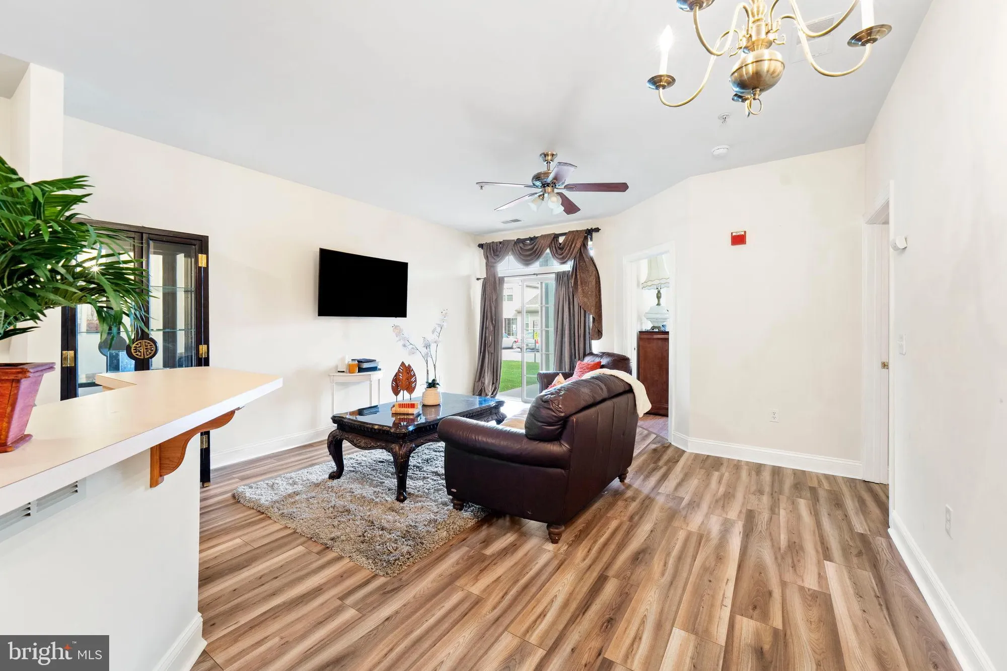 Property Slideshow image 10 of 39 | 1000 fountainview cir # 1113, Newark, DE, 19713