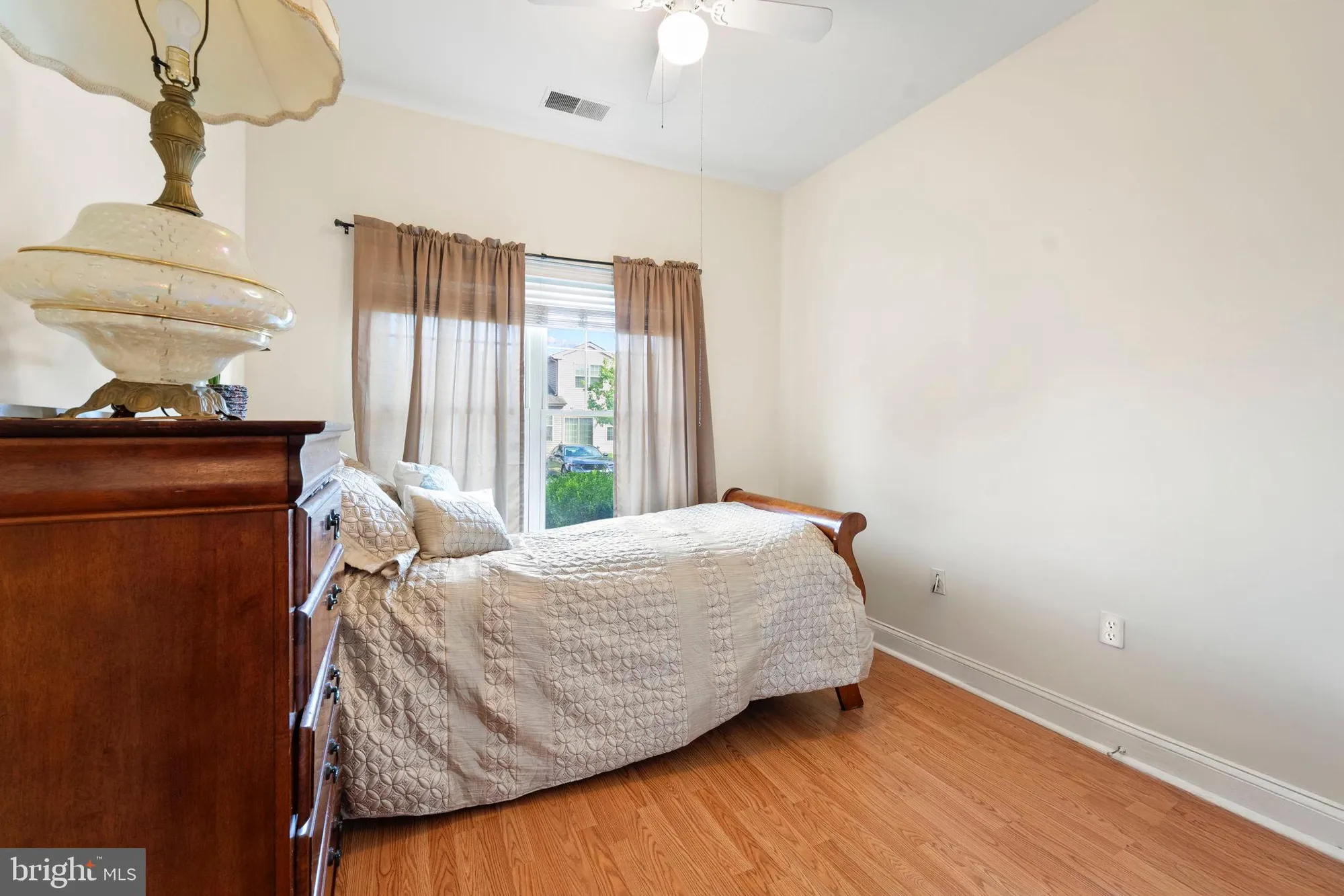 Property Slideshow image 16 of 39 | 1000 fountainview cir # 1113, Newark, DE, 19713