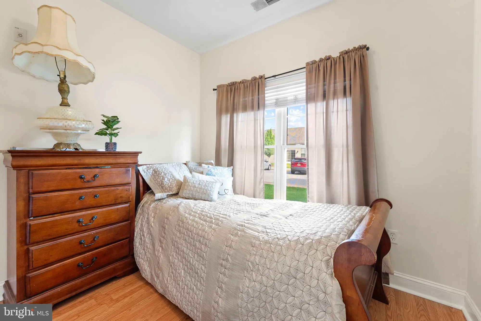 Property Slideshow image 17 of 39 | 1000 fountainview cir # 1113, Newark, DE, 19713