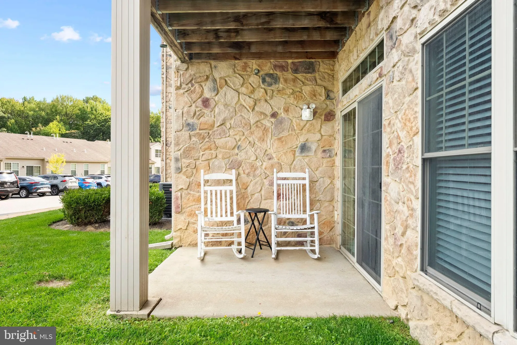 Property Slideshow image 24 of 39 | 1000 fountainview cir # 1113, Newark, DE, 19713