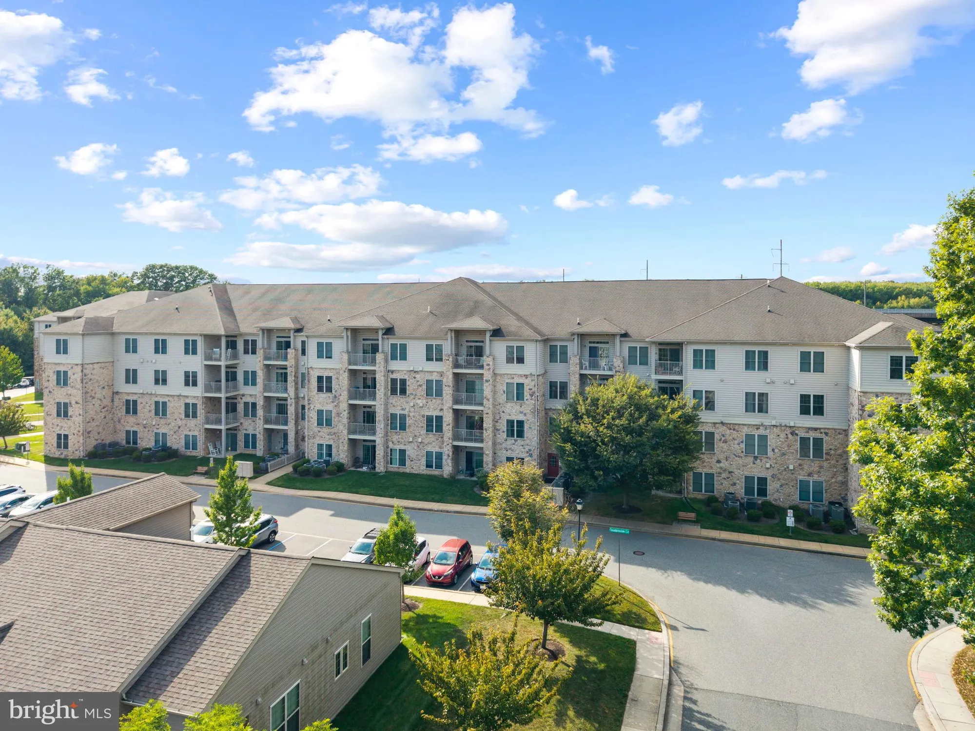 Property Slideshow image 36 of 39 | 1000 fountainview cir # 1113, Newark, DE, 19713