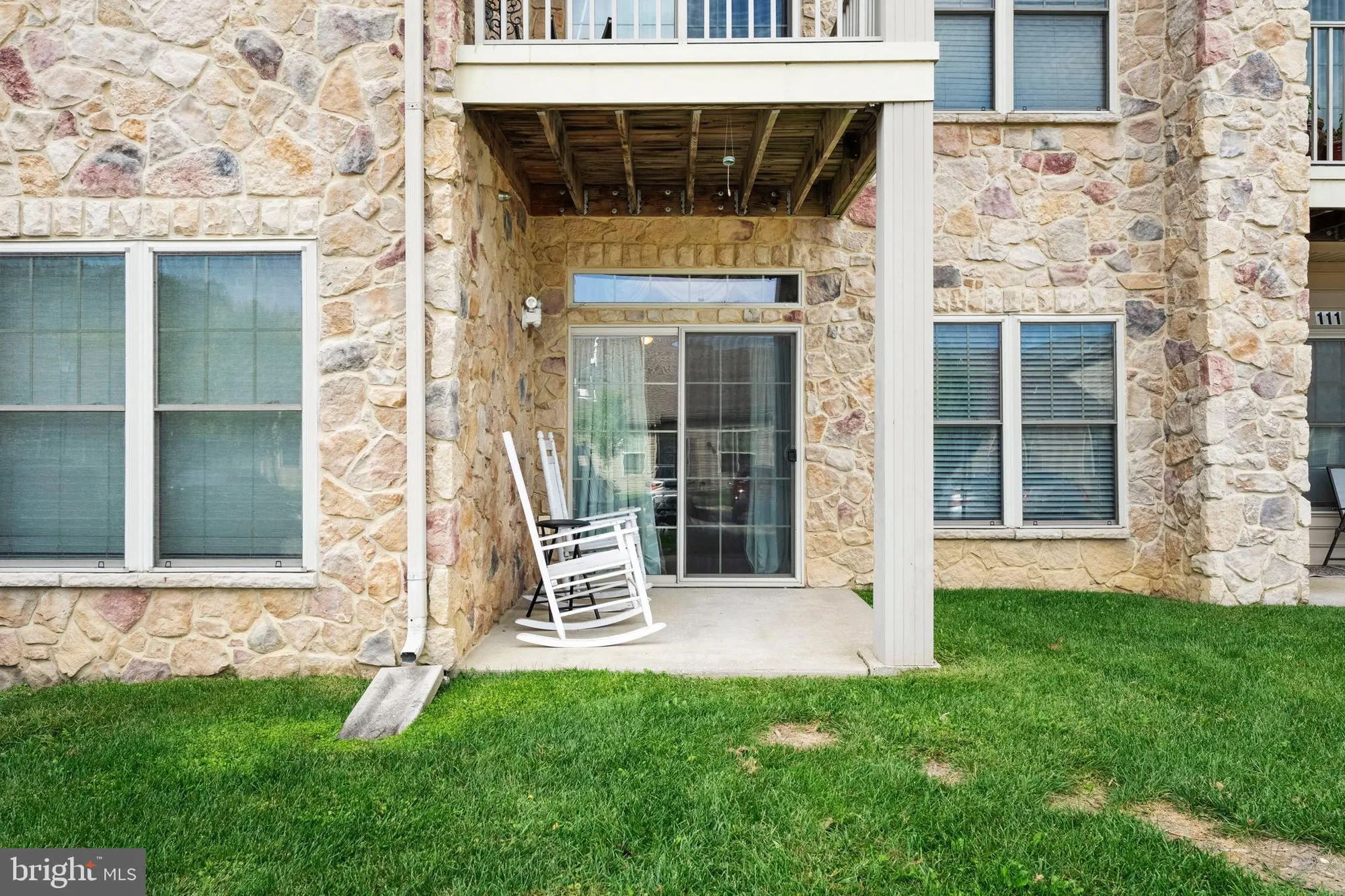 Property Slideshow image 23 of 39 | 1000 fountainview cir # 1113, Newark, DE, 19713