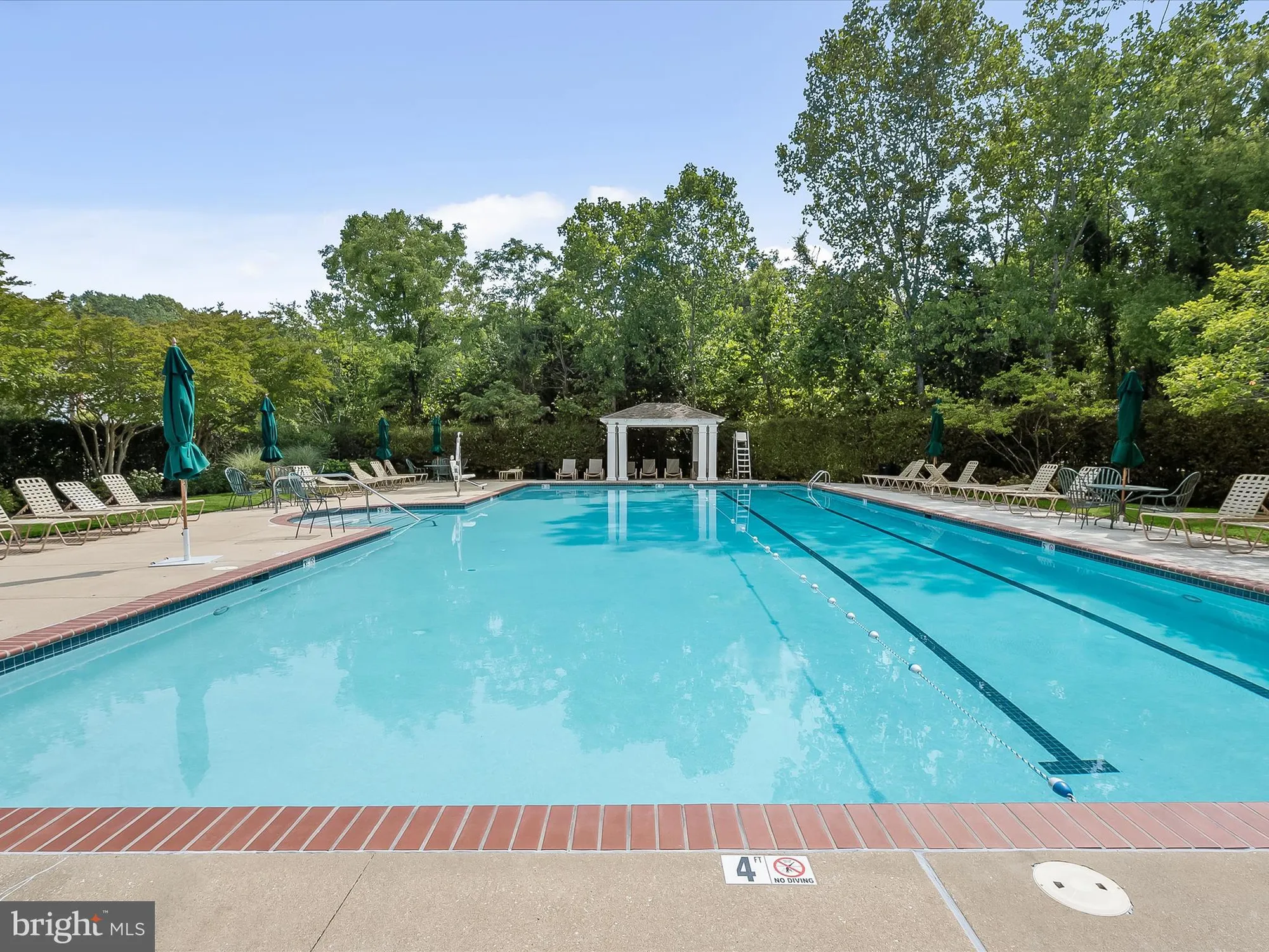 Property Slideshow image 36 of 40 | 2530 kensington gdns unit 406, Ellicott City, MD, 21043