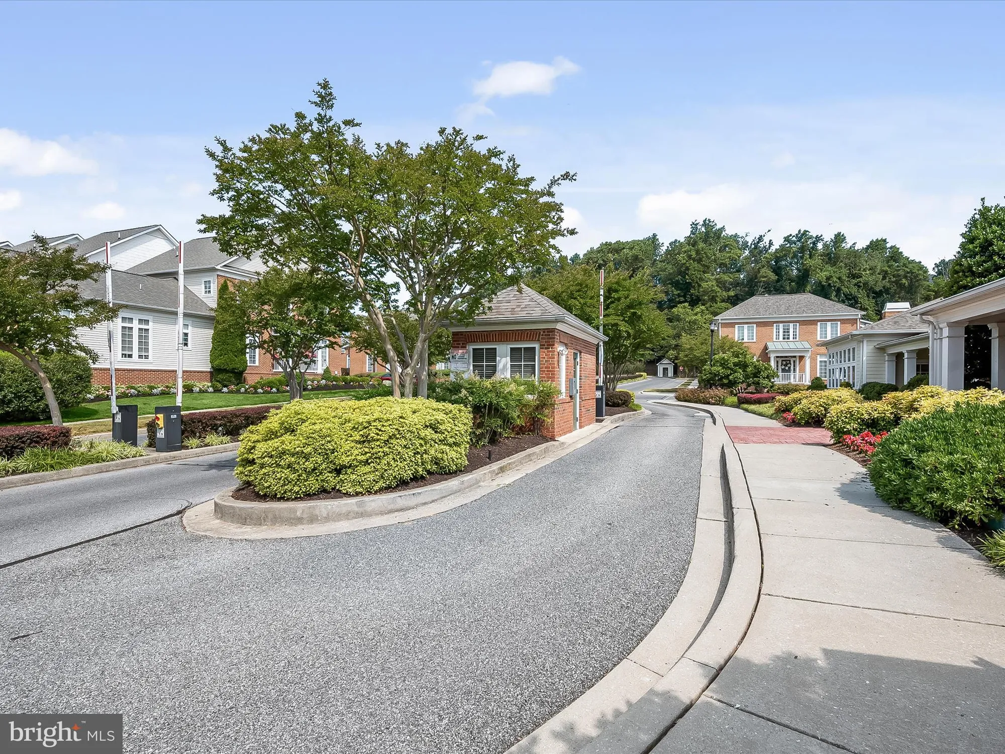 Property Slideshow image 39 of 40 | 2530 kensington gdns unit 406, Ellicott City, MD, 21043