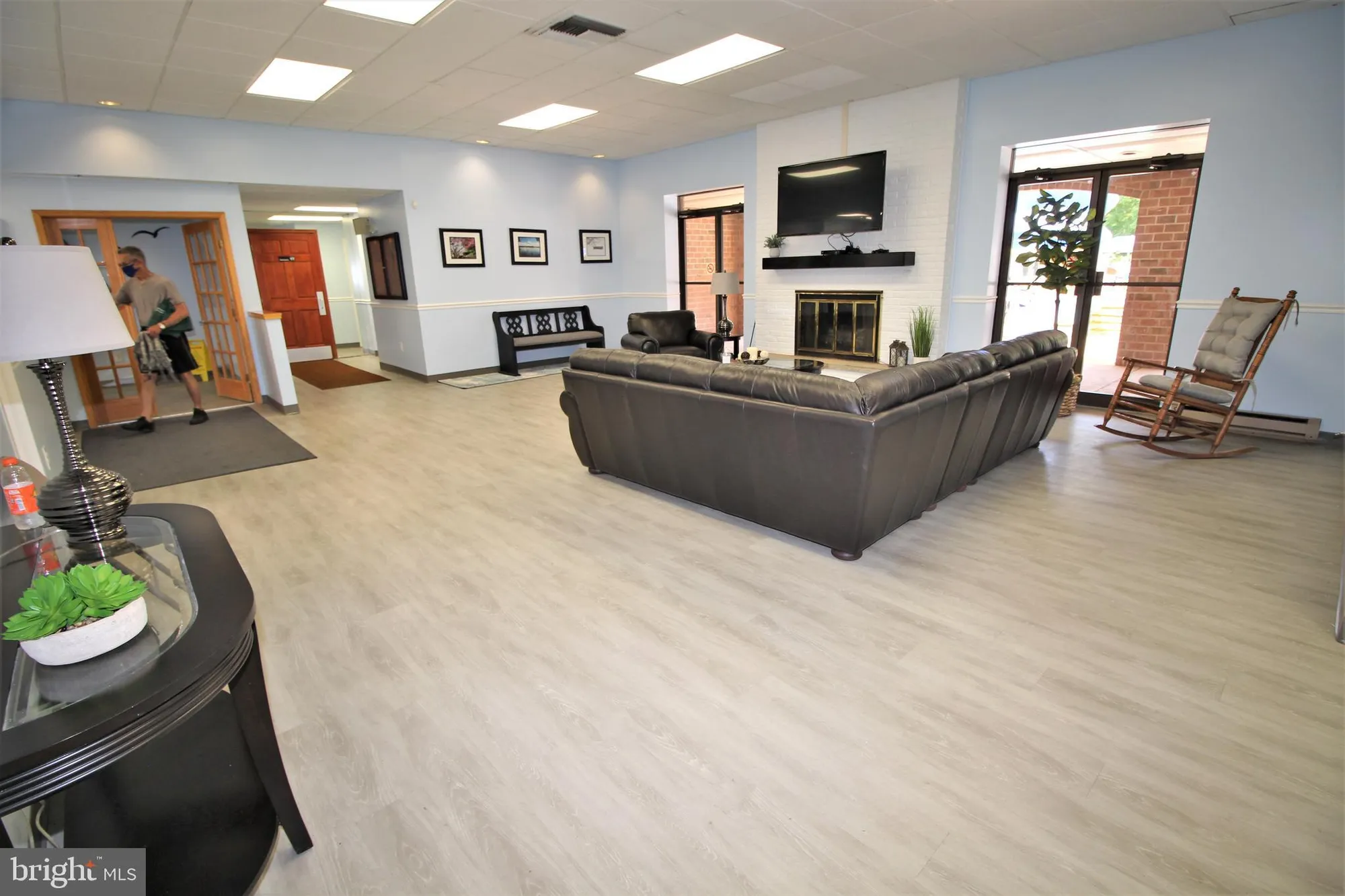 Property Slideshow image 29 of 38 | 62004 delaire landing rd 4, Philadelphia, PA, 19114