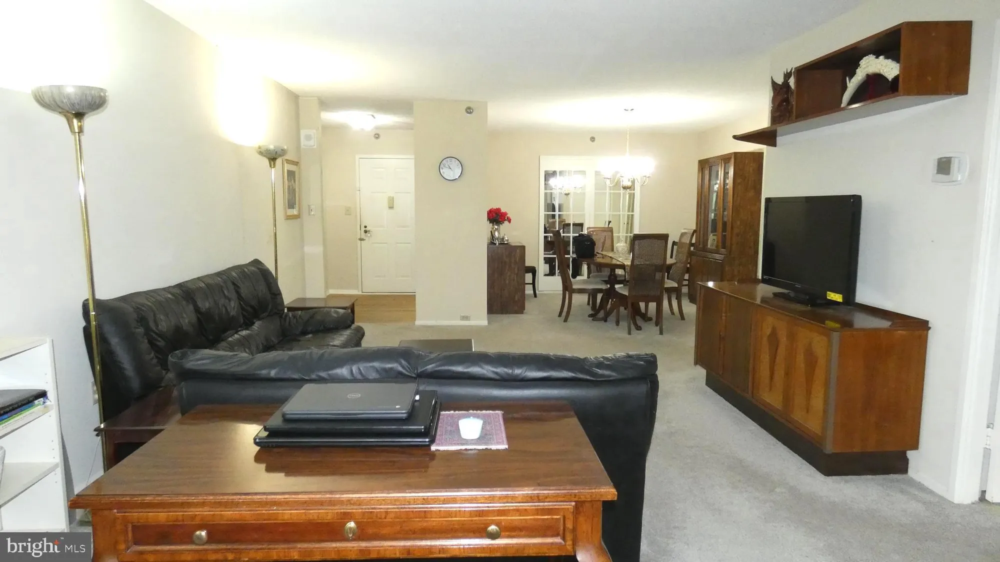Property Slideshow image 2 of 21 | 15100 interlachen dr # 4-908, Silver Spring, MD, 20906