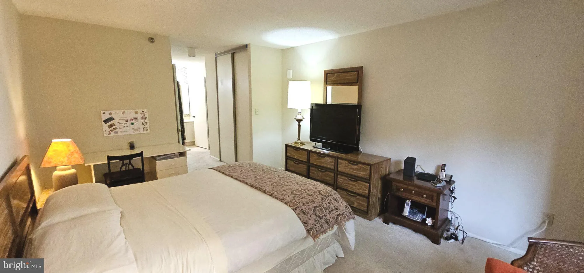 Property Slideshow image 7 of 21 | 15100 interlachen dr # 4-908, Silver Spring, MD, 20906