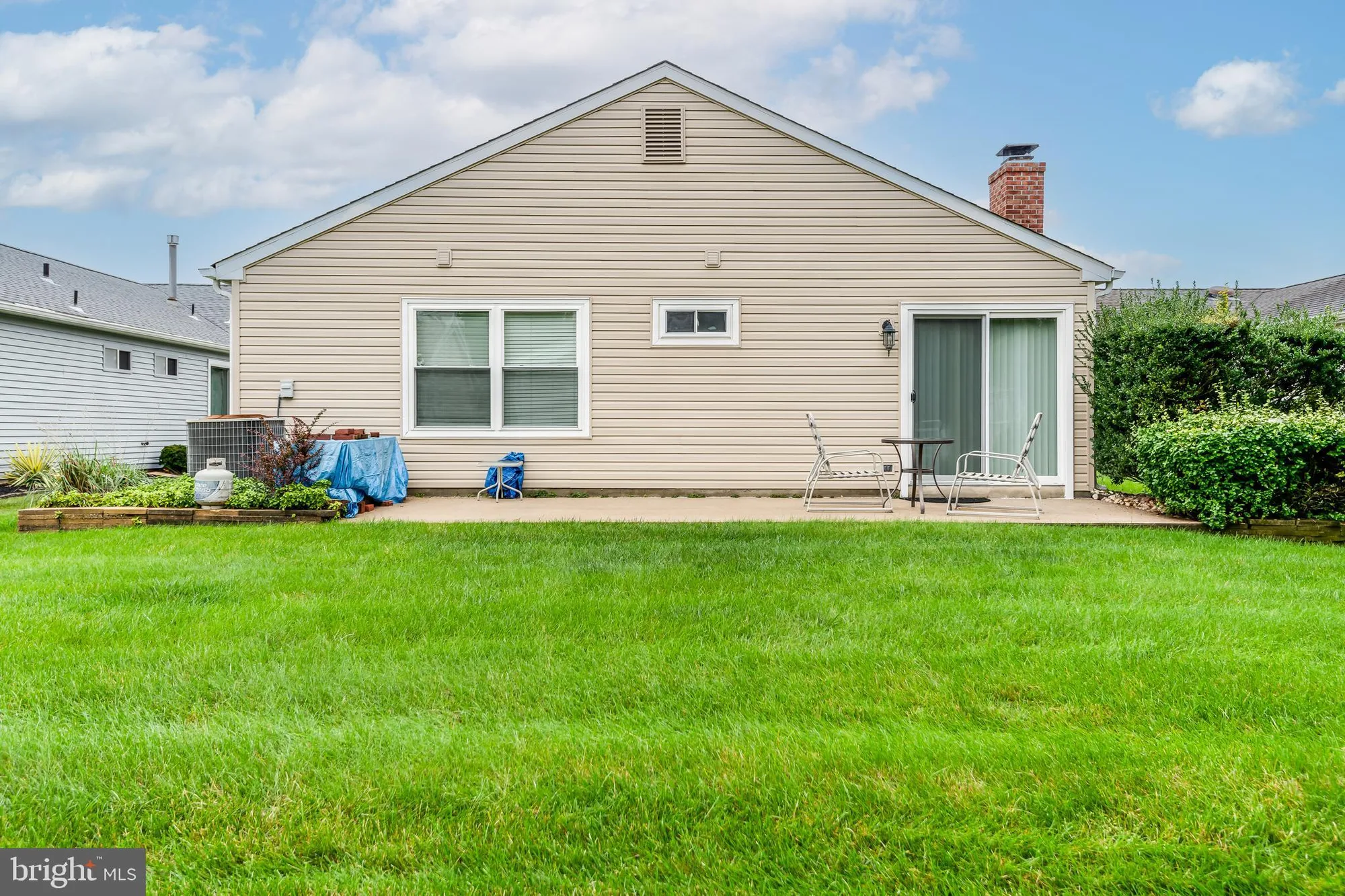 Property Slideshow image 29 of 33 | 37 stratford rd, Southampton, NJ, 08088