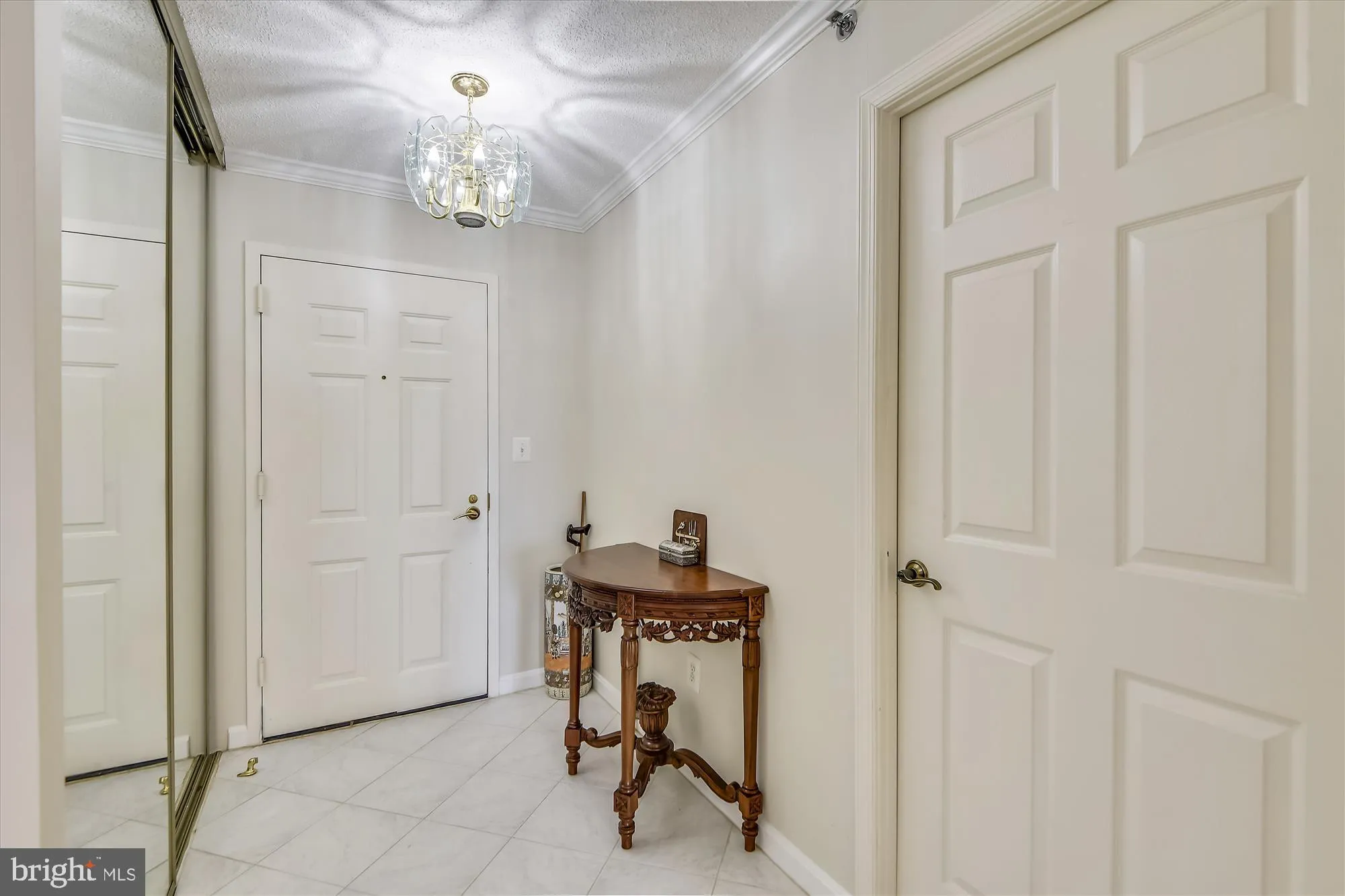 Property Slideshow image 2 of 42 | 19385 cypress ridge ter unit 920, Leesburg, VA, 20176