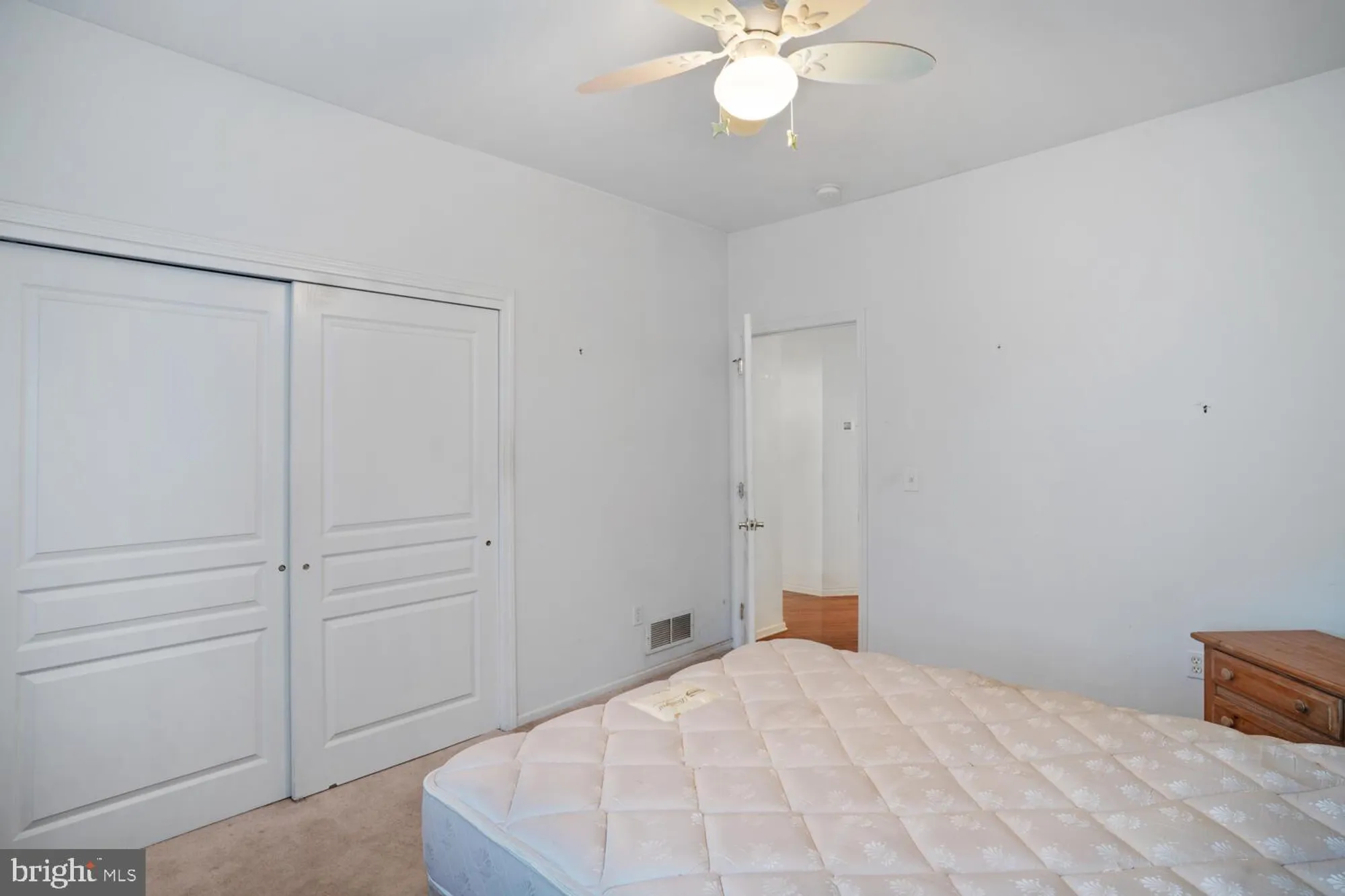 Property Slideshow image 20 of 30 | 24 pelican ln, Little Egg Harbor Twp, NJ, 08087