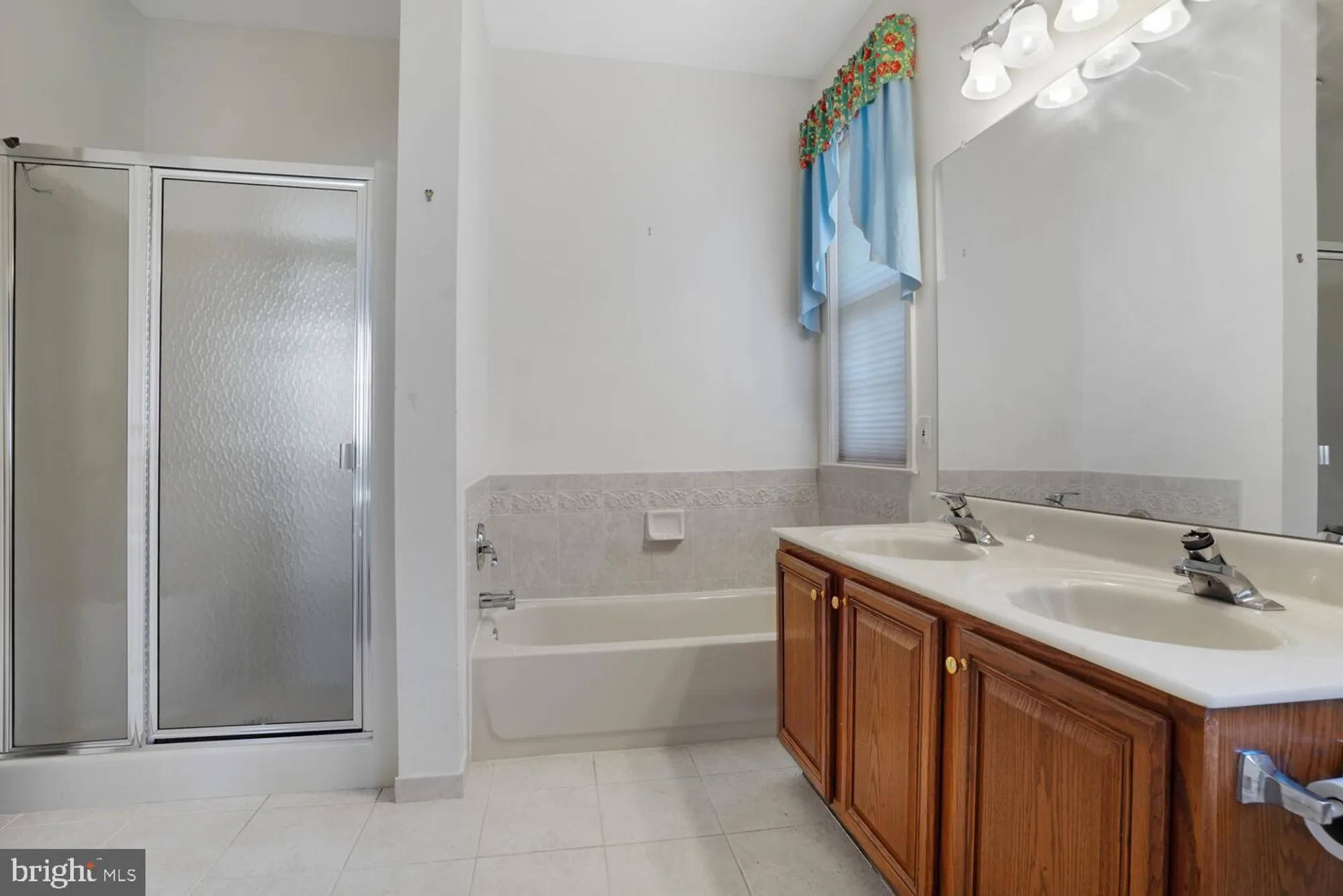 Property Slideshow image 26 of 30 | 24 pelican ln, Little Egg Harbor Twp, NJ, 08087