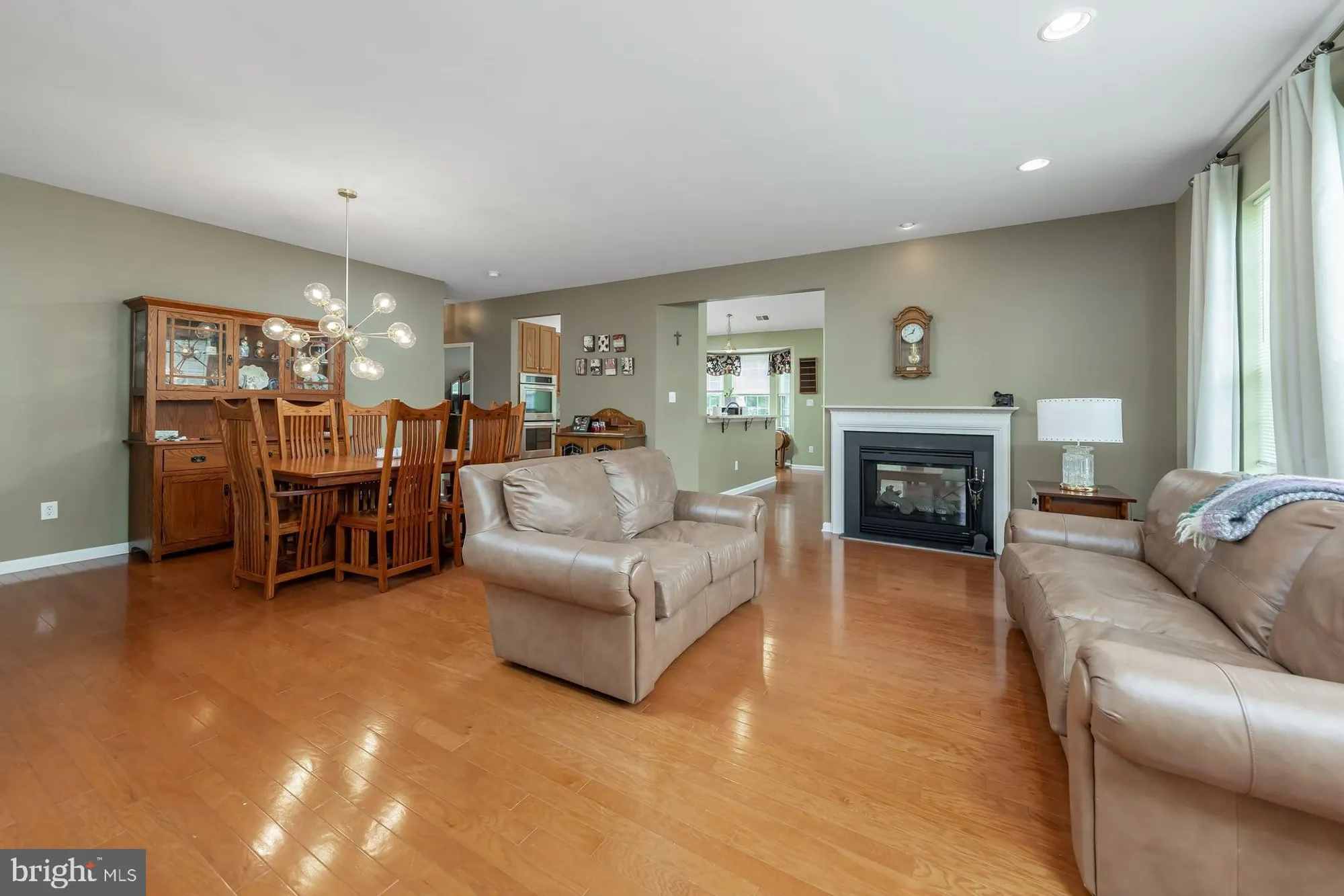 Property Slideshow image 8 of 49 | 277 wilshire blvd, Swedesboro, NJ, 08085