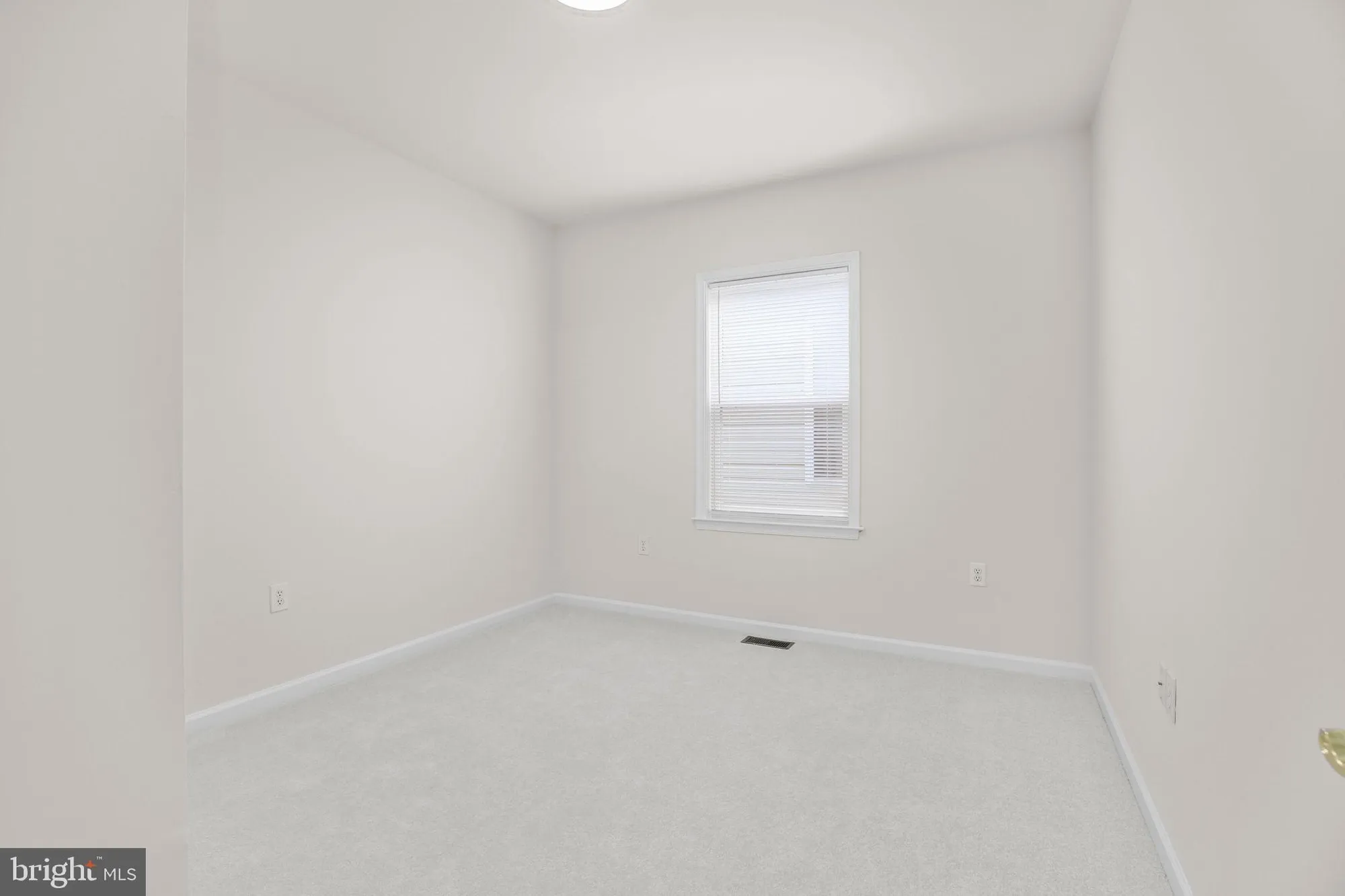 Property Slideshow image 27 of 81 | 5 bluefield ln, Fredericksburg, VA, 22406