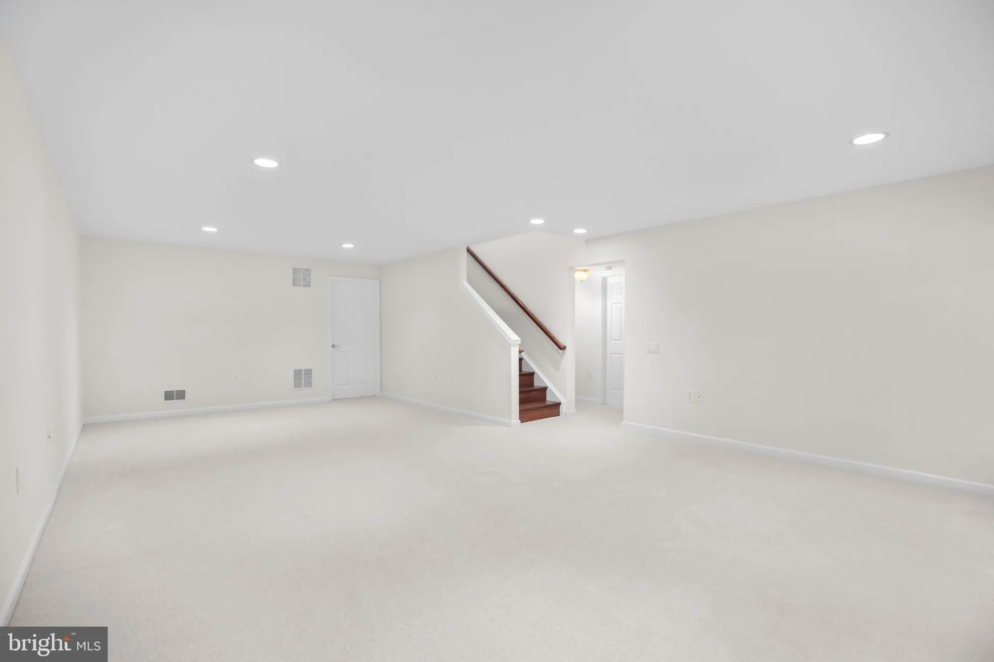 Property Slideshow image 32 of 81 | 5 bluefield ln, Fredericksburg, VA, 22406