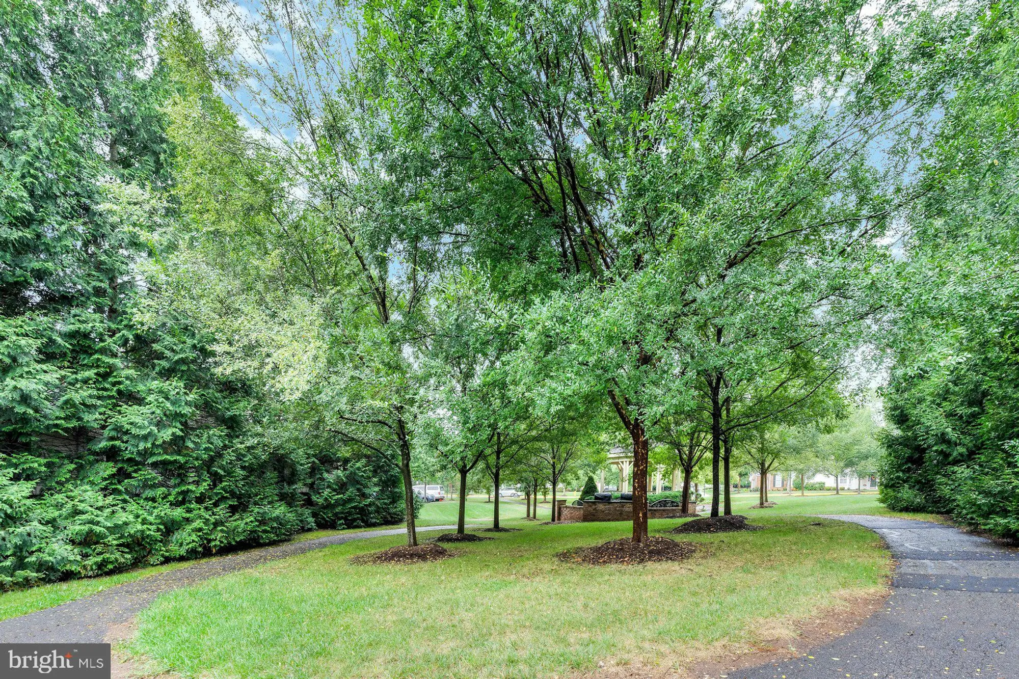 Property Slideshow image 41 of 42 | 15211 royal crest dr unit 405, Haymarket, VA, 20169