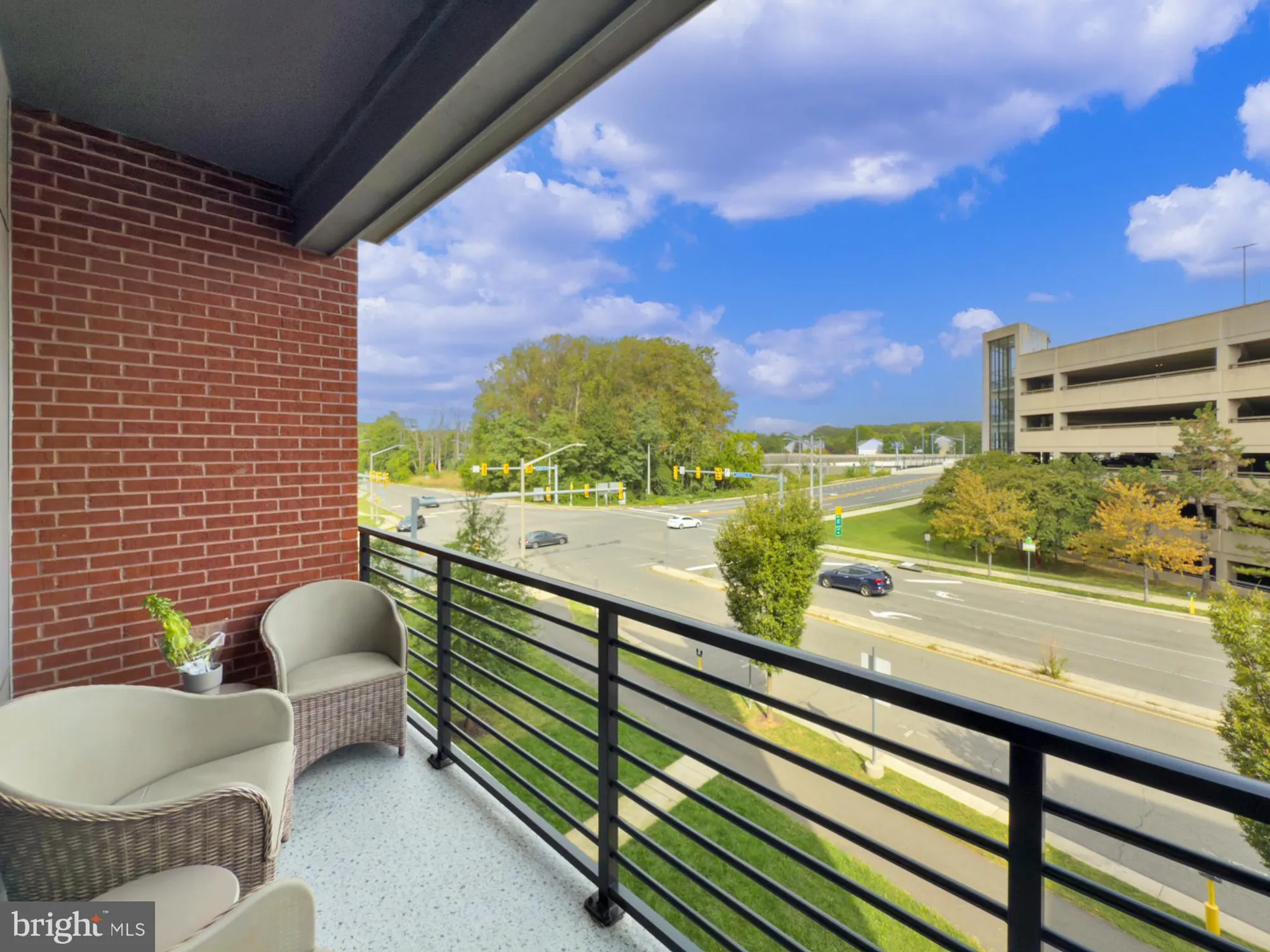 Property Slideshow image 33 of 51 | 2960 vaden dr # 2-307, Fairfax, VA, 22031