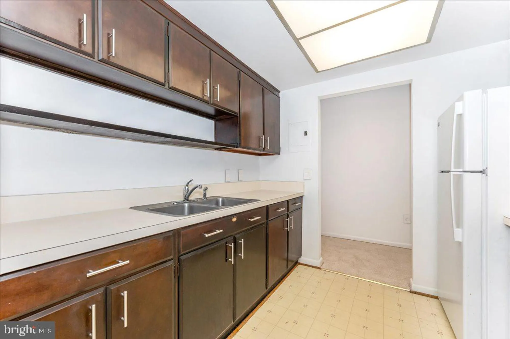 Property Slideshow image 19 of 51 | 3311 s leisure world blvd 99-3d, Silver Spring, MD, 20906
