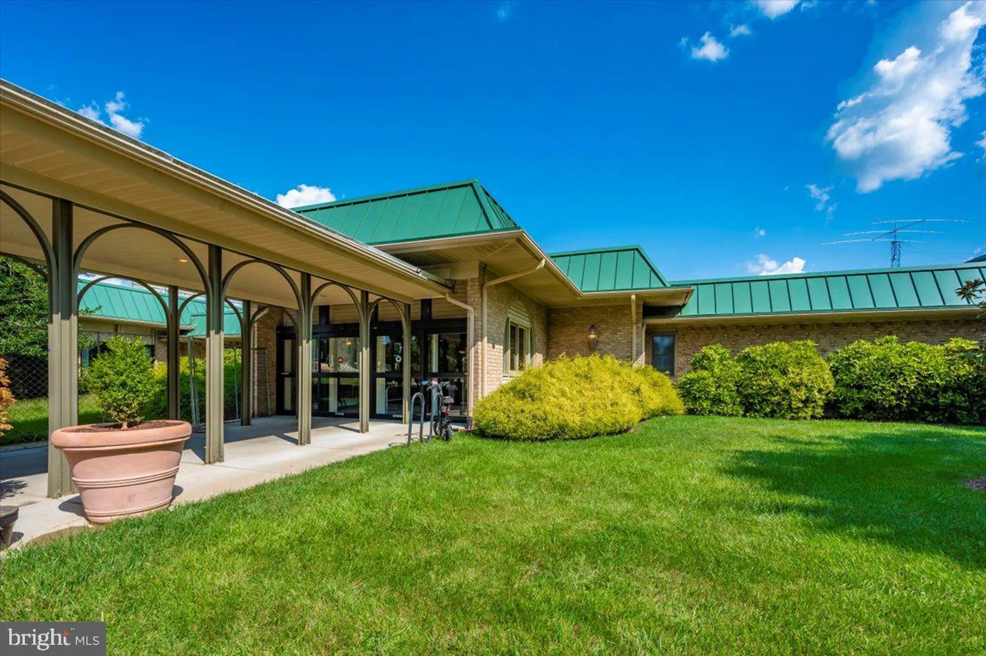 Property Slideshow image 33 of 51 | 3311 s leisure world blvd 99-3d, Silver Spring, MD, 20906