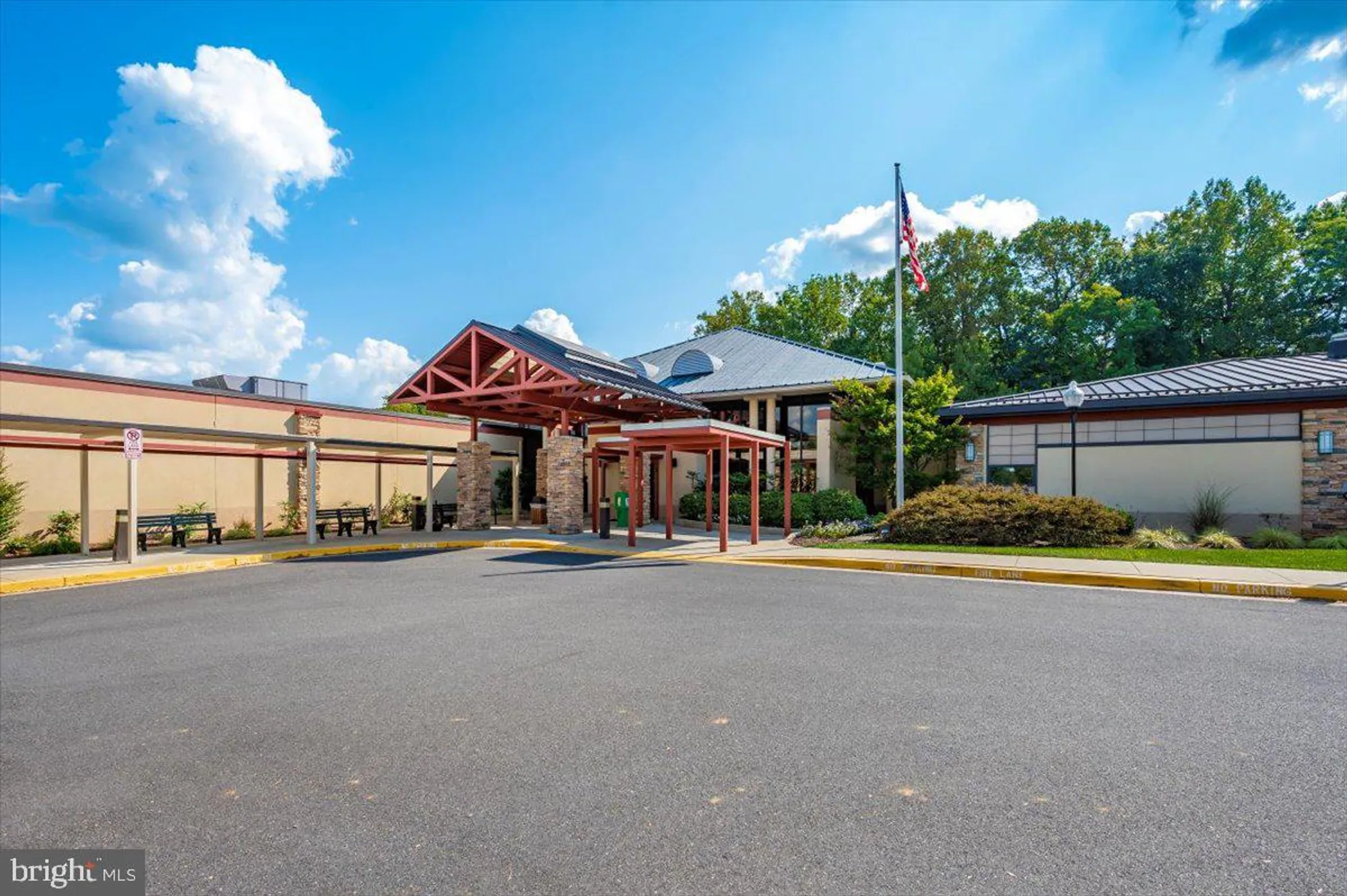 Property Slideshow image 42 of 51 | 3311 s leisure world blvd 99-3d, Silver Spring, MD, 20906