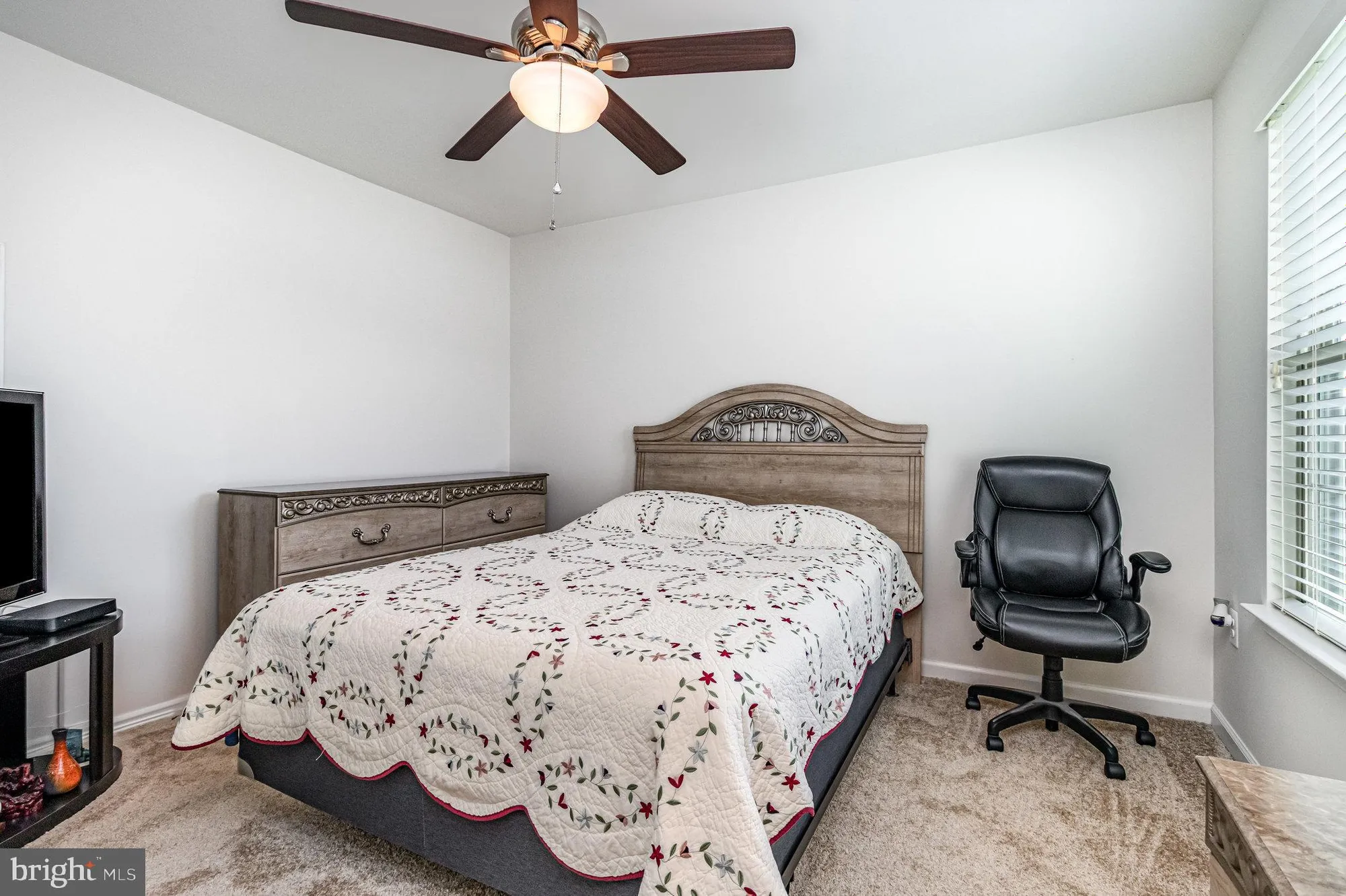 Property Slideshow image 16 of 25 | 5701 spring arbor cir, Fredericksburg, VA, 22407