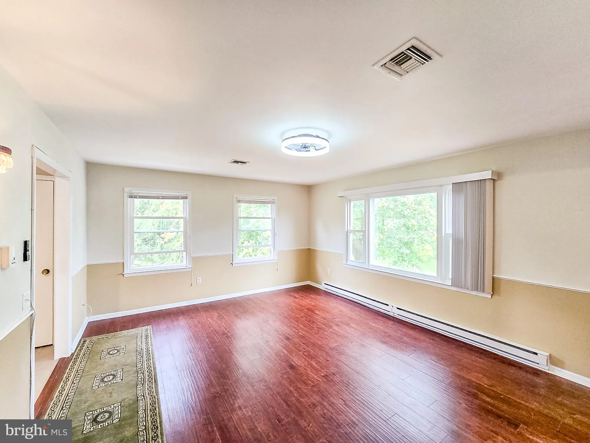 Property Slideshow image 8 of 36 | 374n new bedford ln, Monroe Township, NJ, 08831