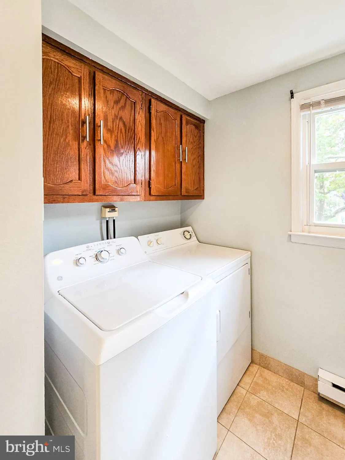 Property Slideshow image 21 of 36 | 374n new bedford ln, Monroe Township, NJ, 08831