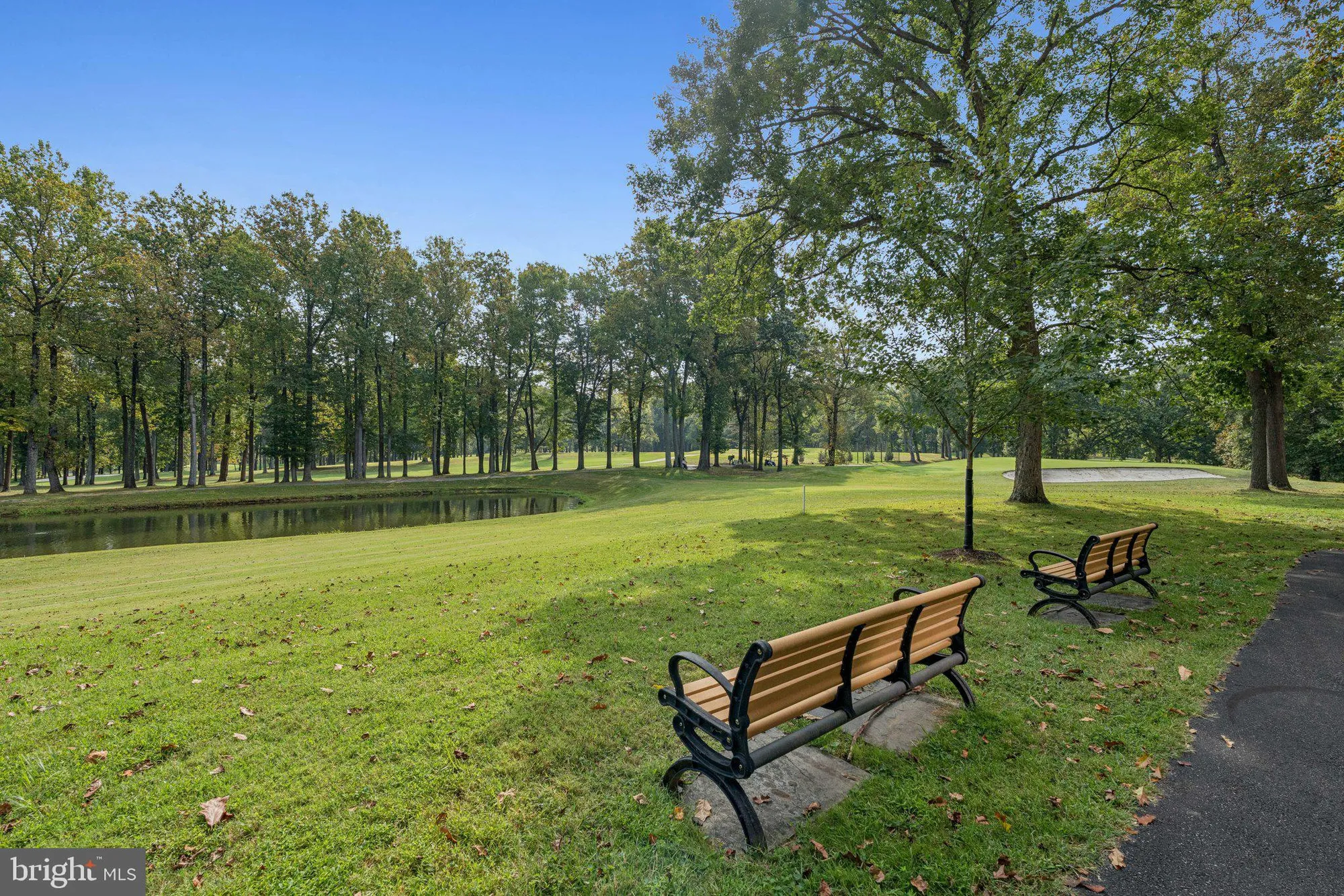 Property Slideshow image 27 of 27 | 15115 interlachen dr 3-815, Silver Spring, MD, 20906