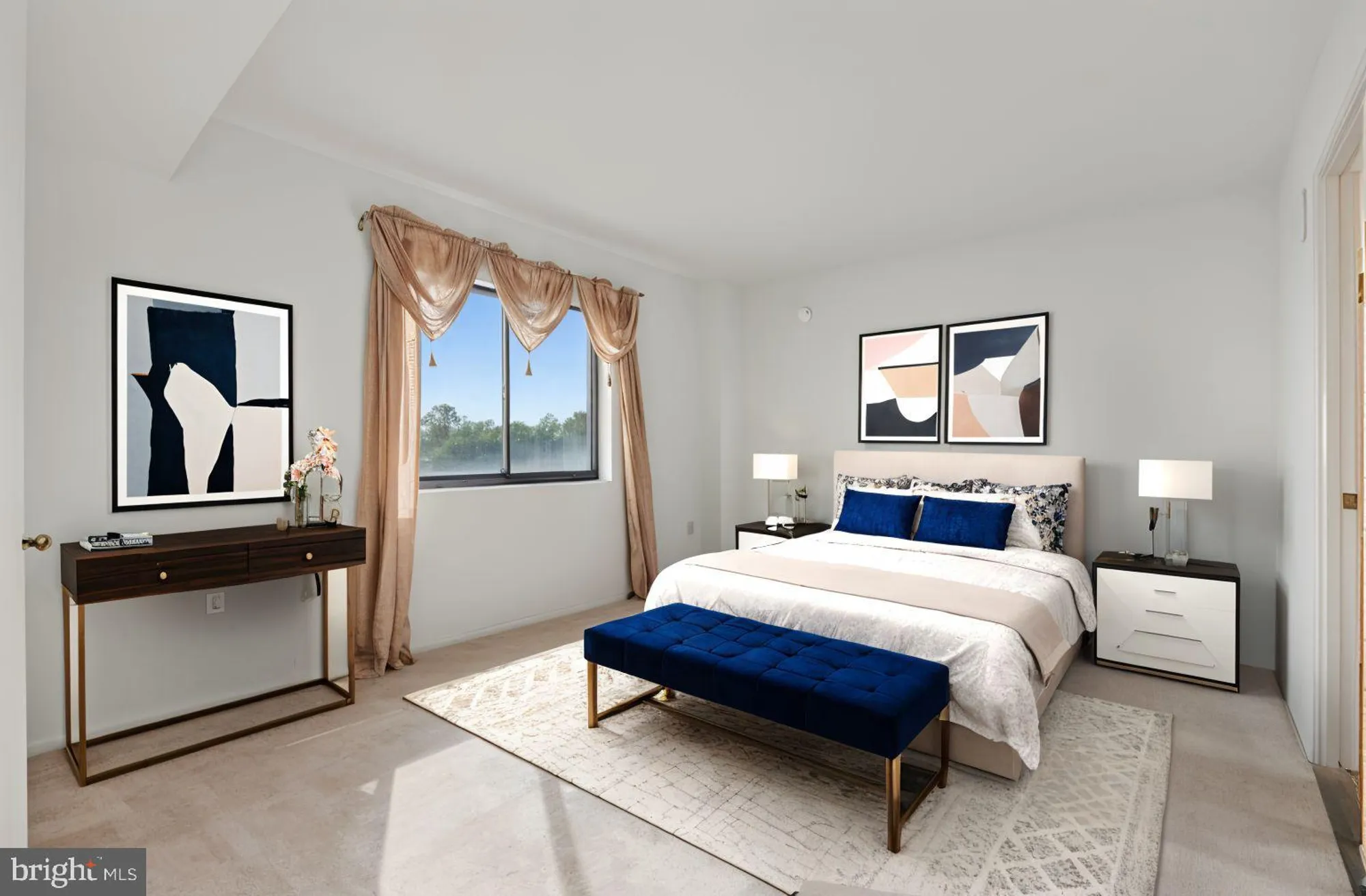 Property Slideshow image 9 of 27 | 15115 interlachen dr 3-815, Silver Spring, MD, 20906