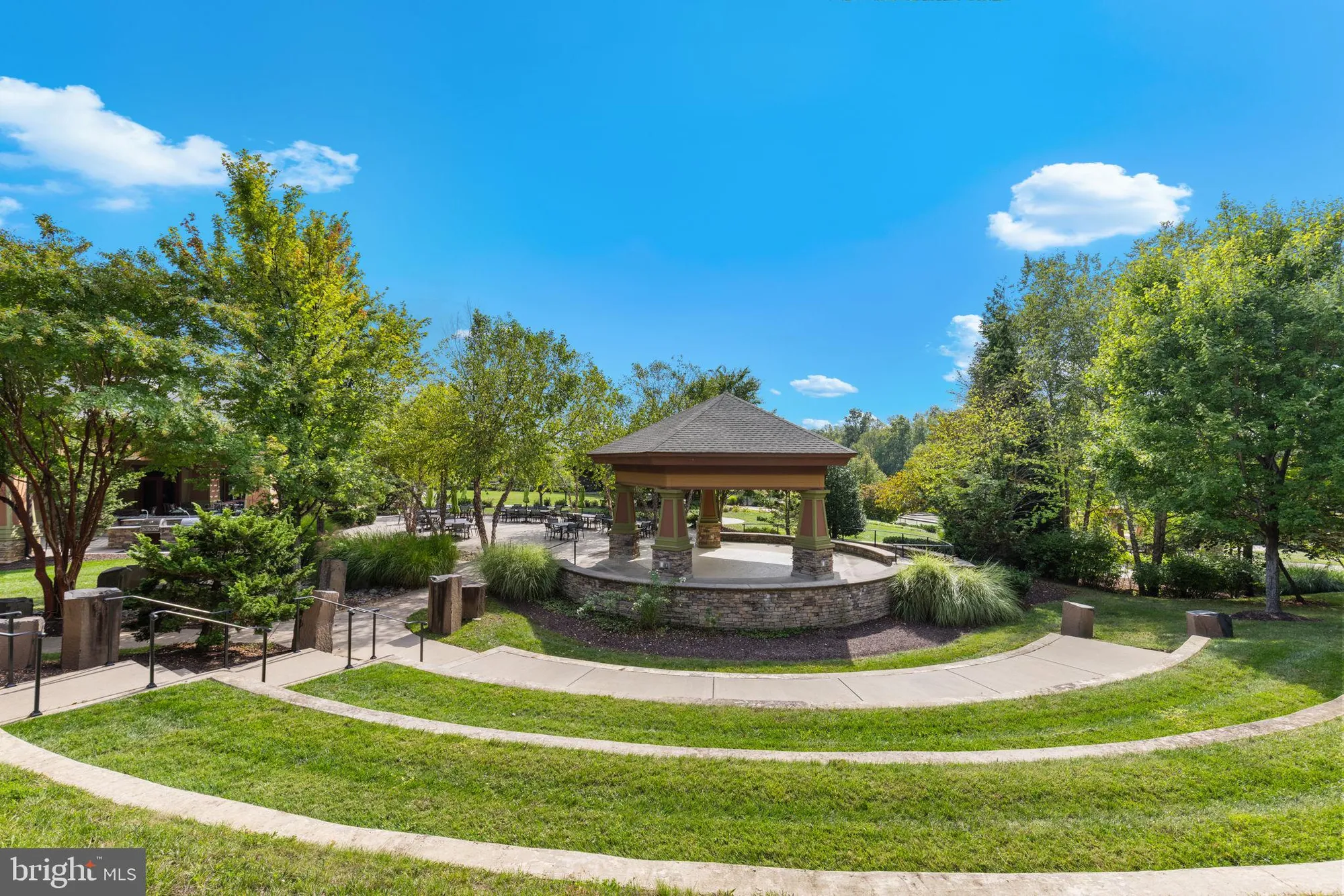 Property Slideshow image 32 of 37 | 132 hyannis pl, Fredericksburg, VA, 22406