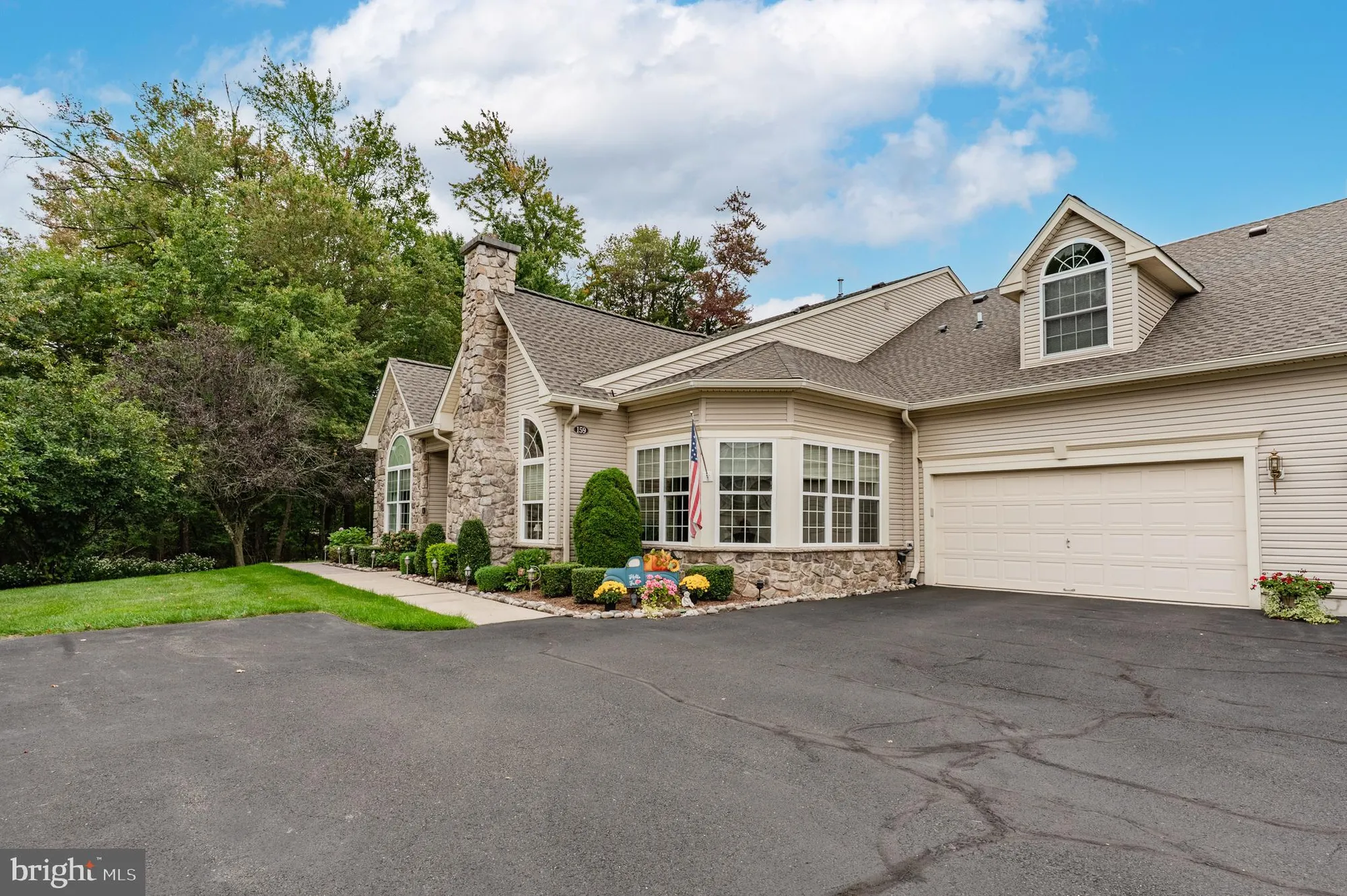 Property Slideshow image 31 of 34 | 159 villa dr 91, Warminster, PA, 18974